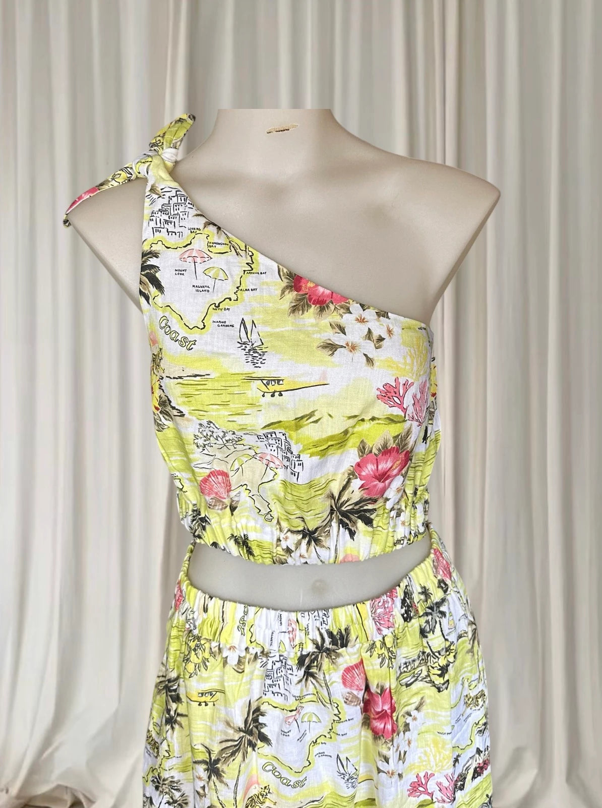Seafolly Resort Wear Hibiscus Two-Piece Set - Tropical Top and Skirt Size S - Image 3