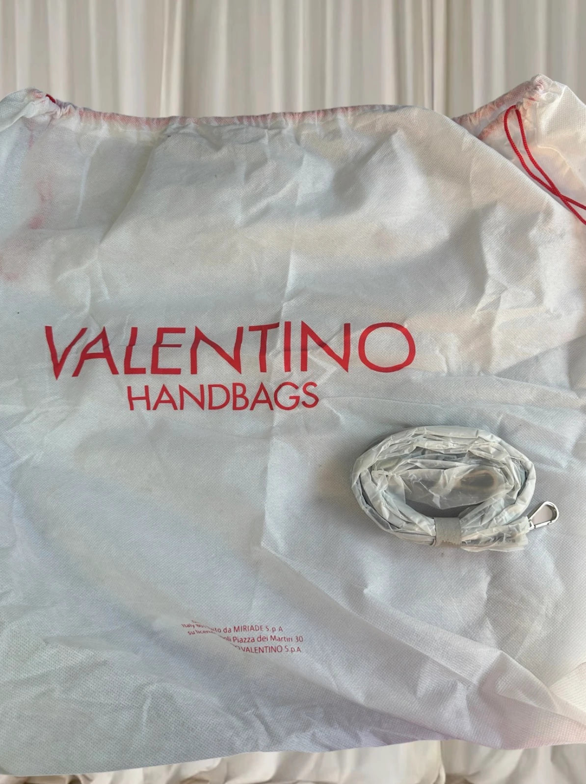 VALENTINO Handbags Y2K Crocodile-Effect Handbag - Elegant Beige Carryall - Image 6