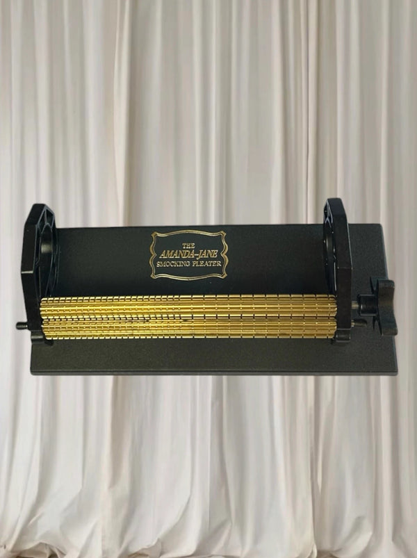 Amanda-Jane Vintage 50s Smocking Pleater - 24 Row Professional Sewing  - Image 1