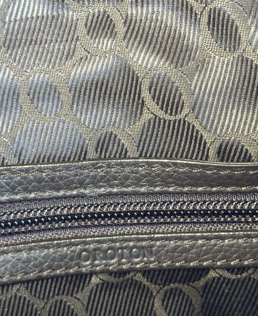Oroton Rare Vintage Monogram Backpack - Beige And Brown Luxury Accessory - Image 5