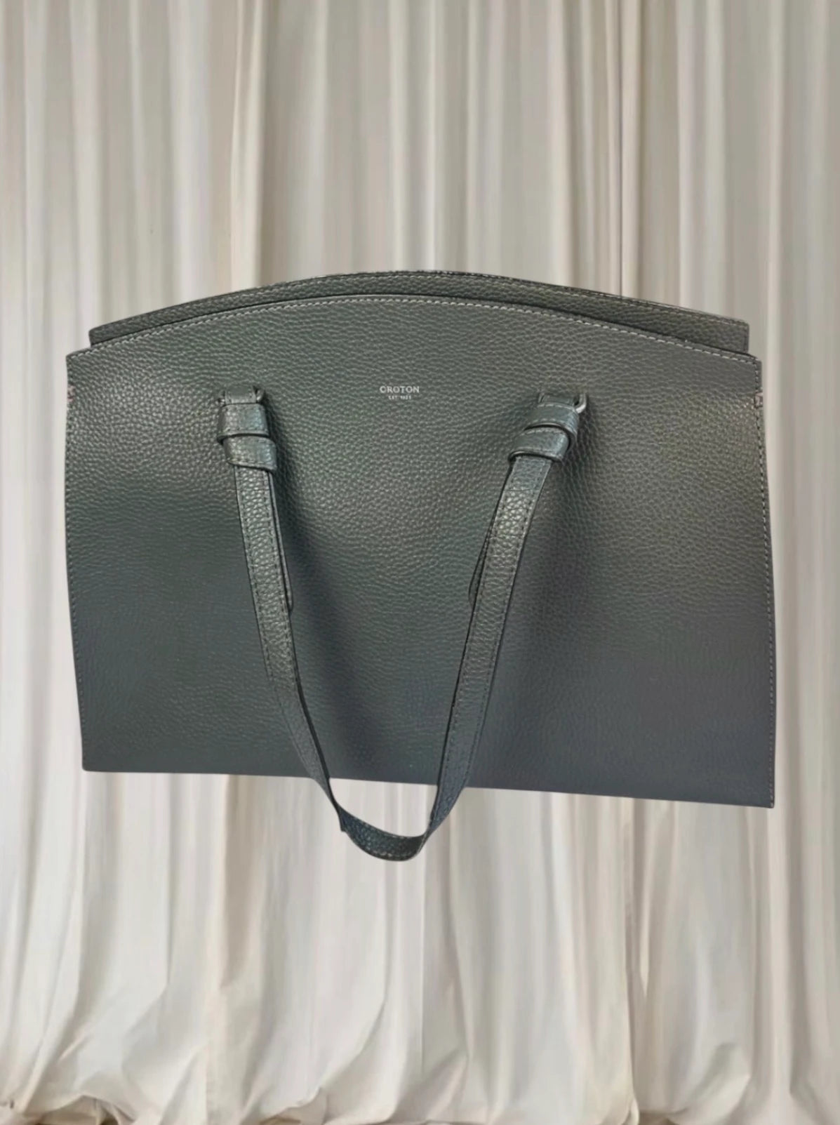 Oroton Estate Large Tote Handbag - Premium Pebbled Leather Grey  - Image 2