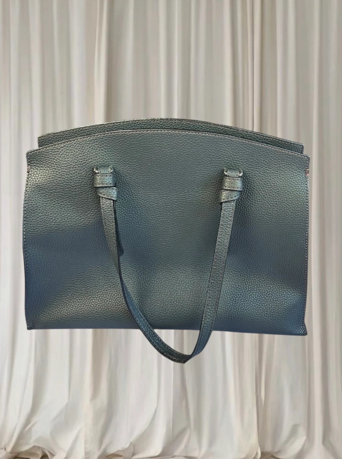 Oroton Estate Large Tote Handbag - Premium Pebbled Leather Grey  - Image 3