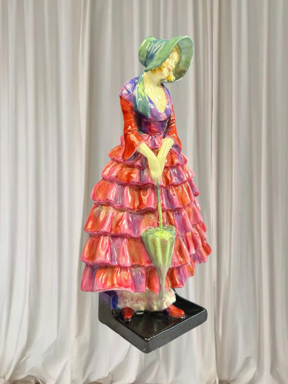 Royal Doulton Priscilla Figurine HN1340  - Vintage Hand-Painted Porcelain Collectible - Image 4