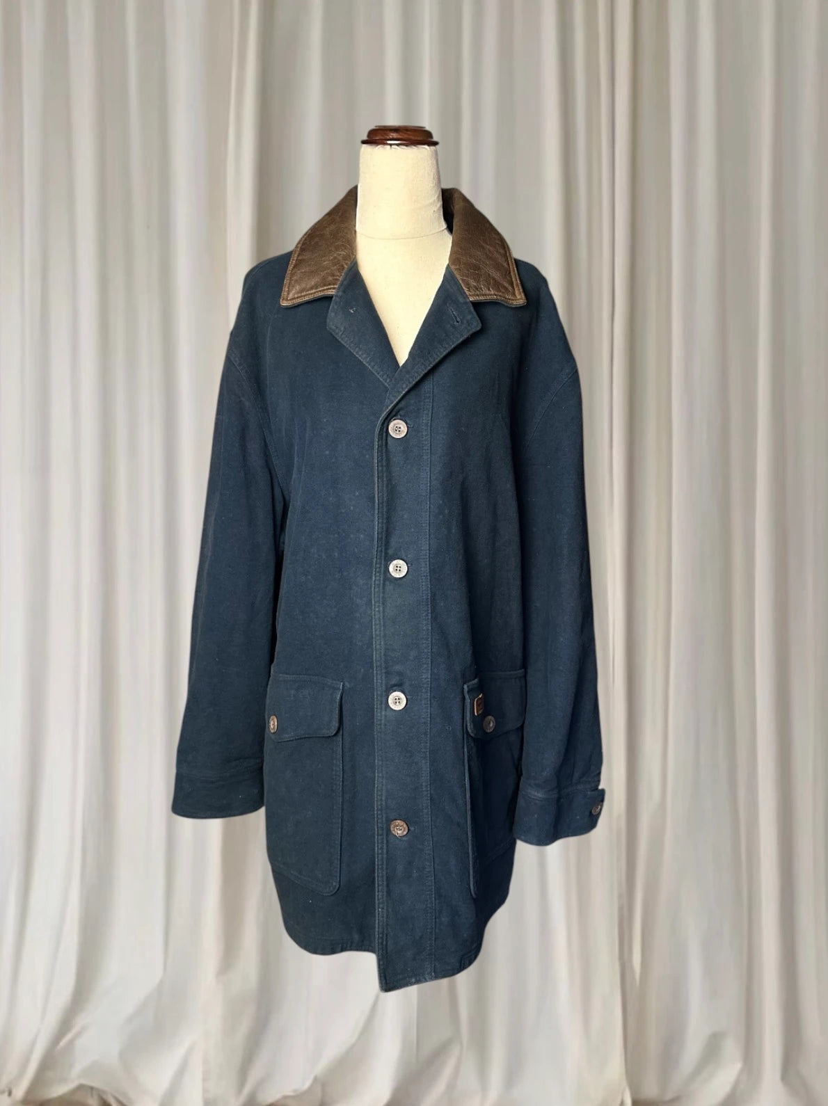 R.M.Williams Vintage Barn Coat - Navy With Leather Collar L - Image 1