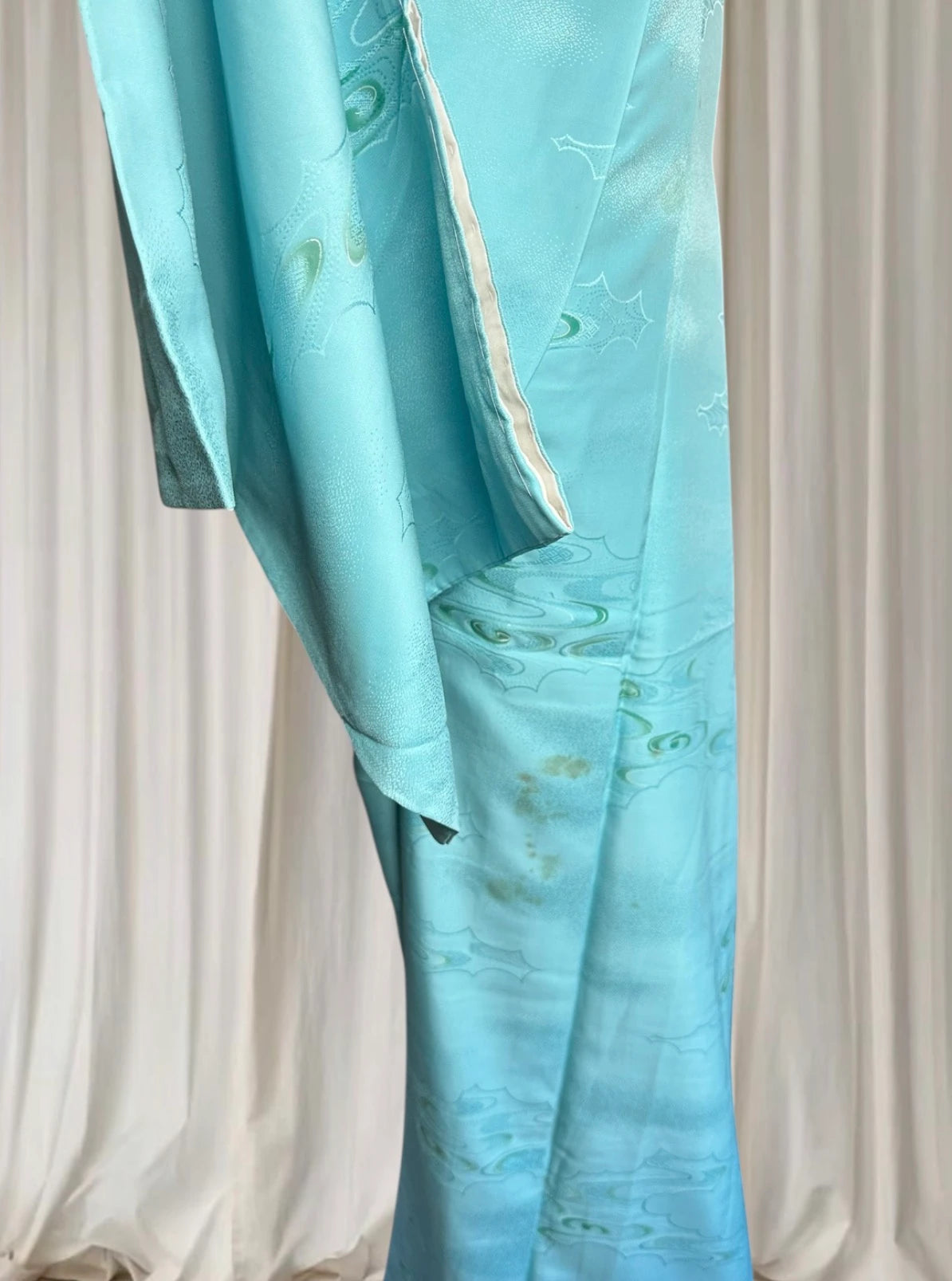 Vintage Japanese Silk Kimono - Traditional Light Blue With Obi Belt - Image 8