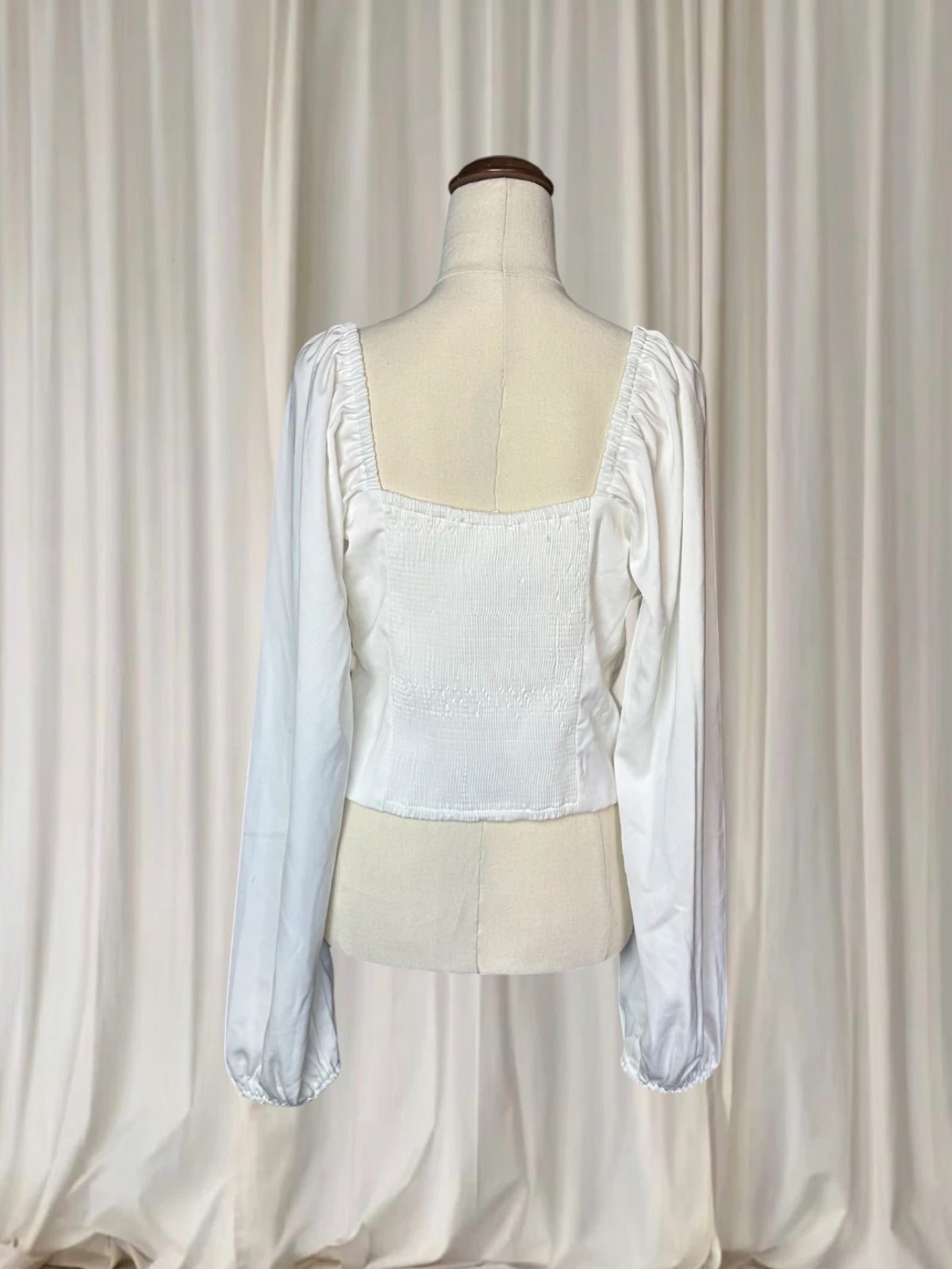 Perfect Stranger Lucy Long Sleeve Blouse - White Ruched Square Neck Top M - Image 4