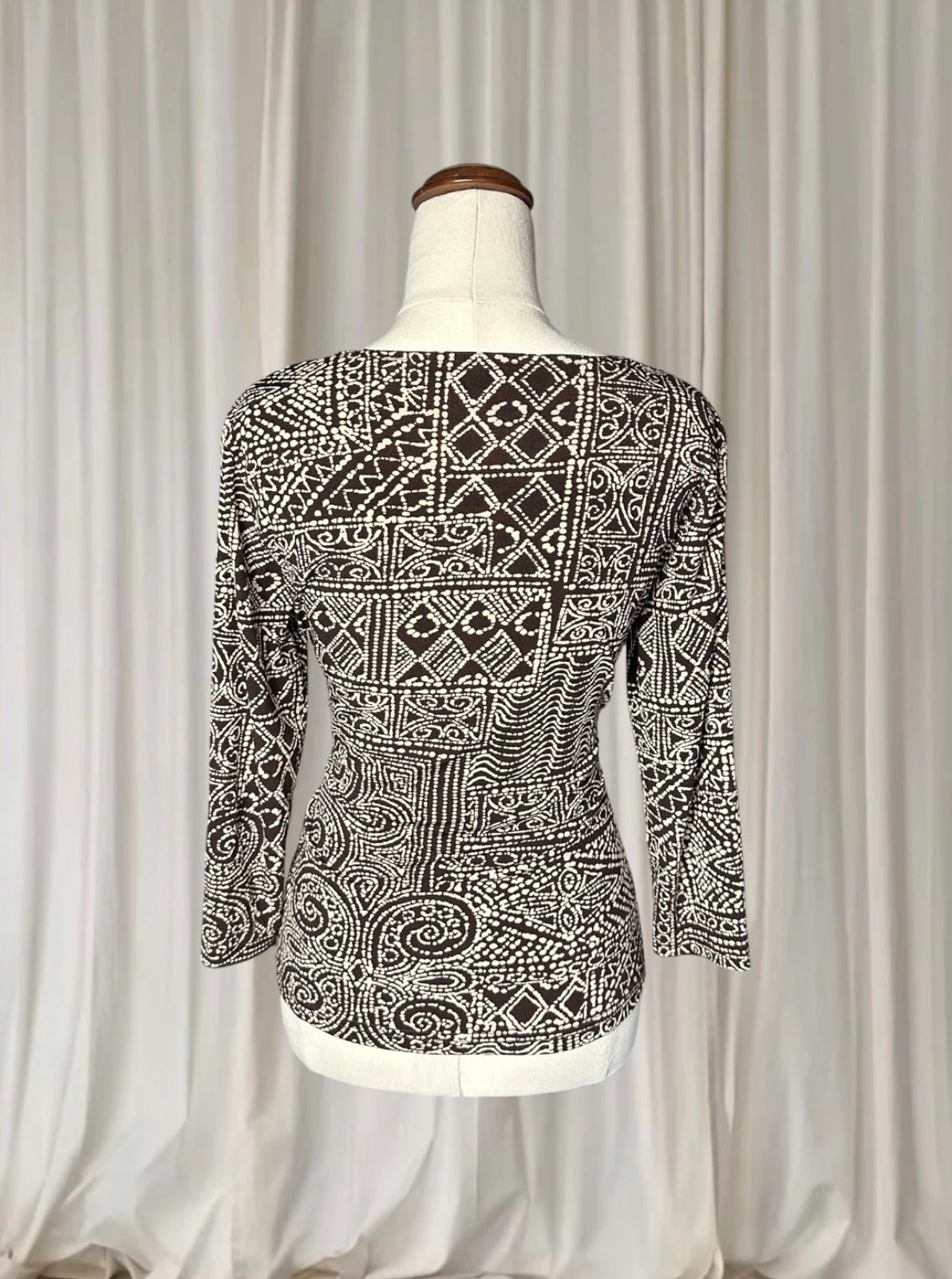 Vintage Boho Geometric Print V-Neck Blouse- Brown & White 3/4 Sleeve Blouse AU10 - Image 4