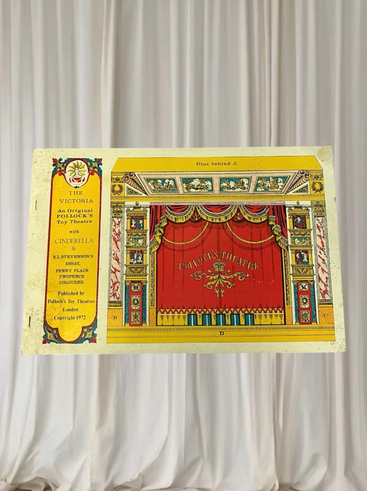 The Victoria An Original Pollock's Toy Theatre With Cinderella 1972 R.L.Stevenson - Image 1