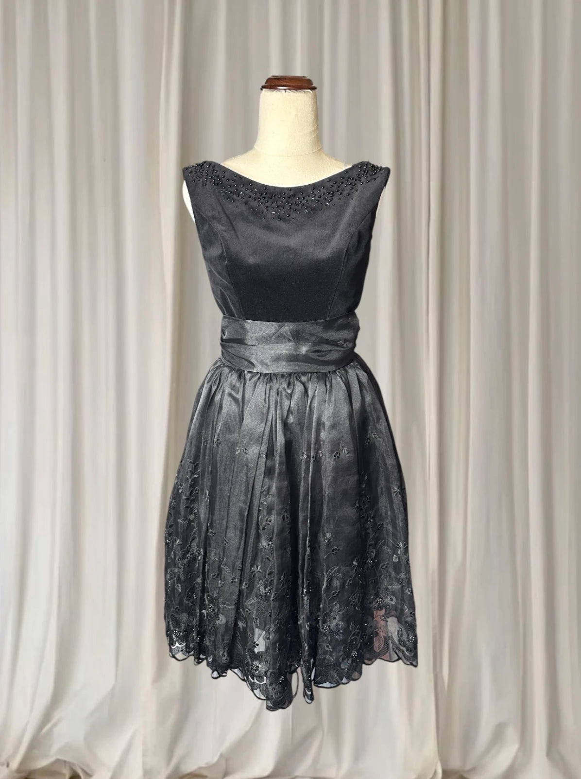 1960s Jacqueline Hogan Velvet Cocktail Dress - Vintage Black Beaded XS - Image 1