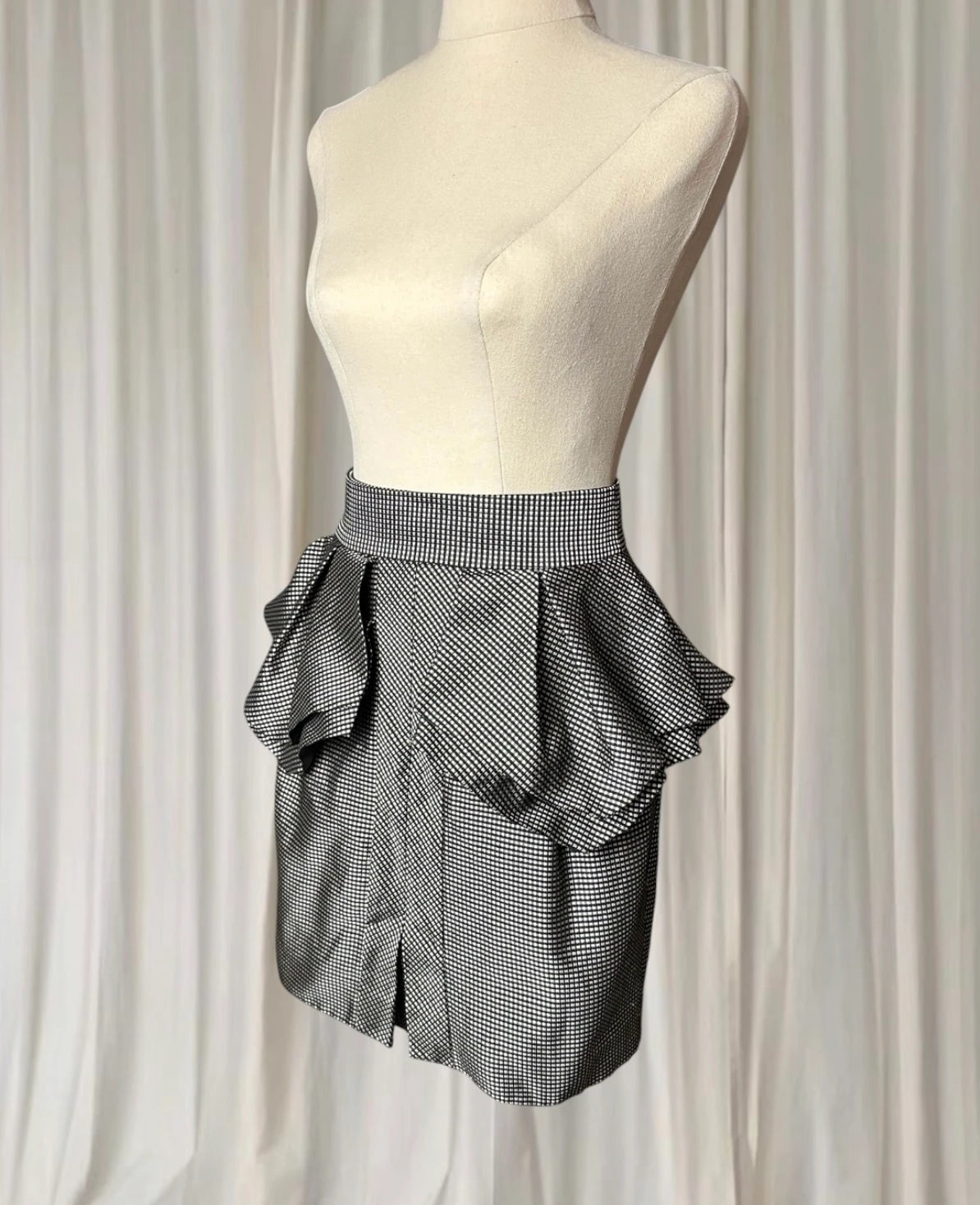 Cue Gingham Peplum Pencil Skirt - Tailored Black and White Check AU6 XS - Image 3