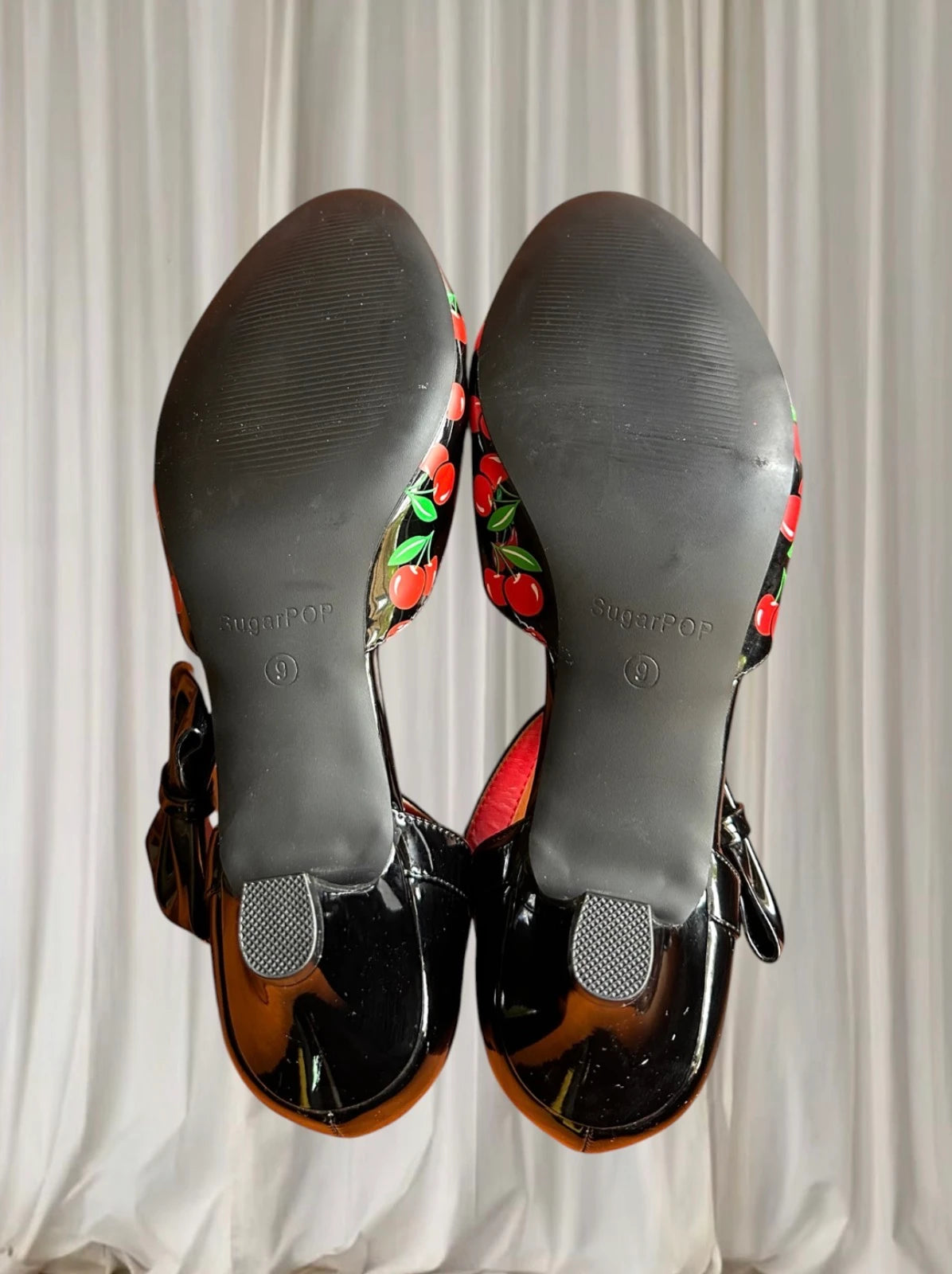 SugarPOP Morello Cherry Black Patent Bow Kitten Heels AU9 - Image 6