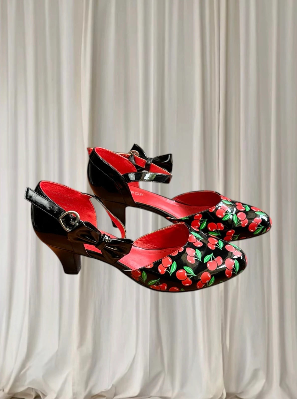 SugarPOP Morello Cherry Black Patent Bow Kitten Heels AU9 - Image 1