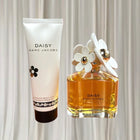 Marc Jacobs Daisy Travel Exclusive Gift Set EDT 100ml Lotion 75ml NEW - Image 1