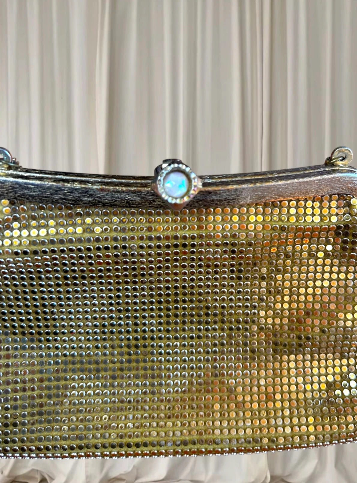 Vintage Evening Clutch Bag - Gold Tone Metal Mesh Glam Shoulder Bag - Image 6