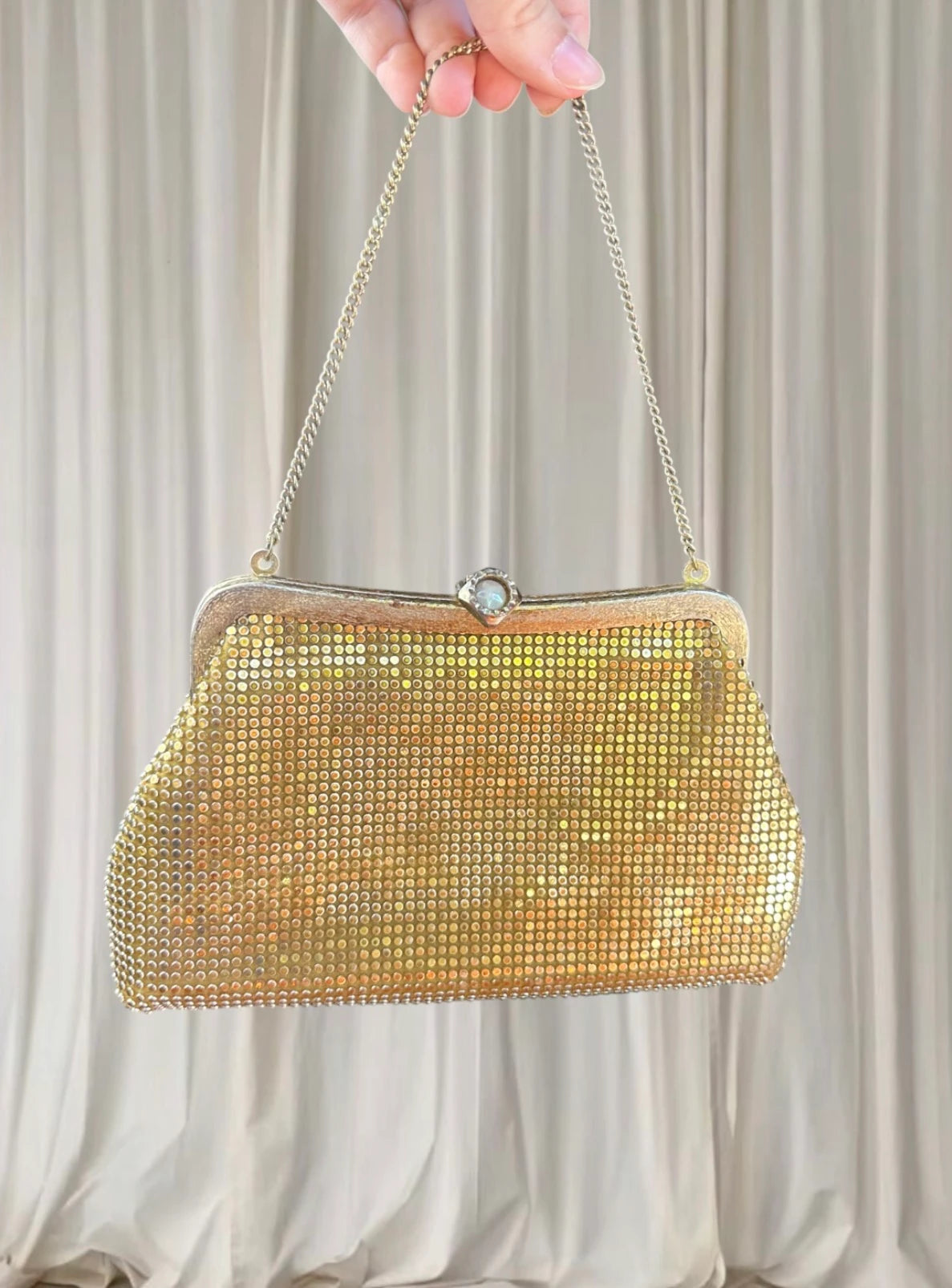 Vintage Evening Clutch Bag - Gold Tone Metal Mesh Glam Shoulder Bag - Image 2