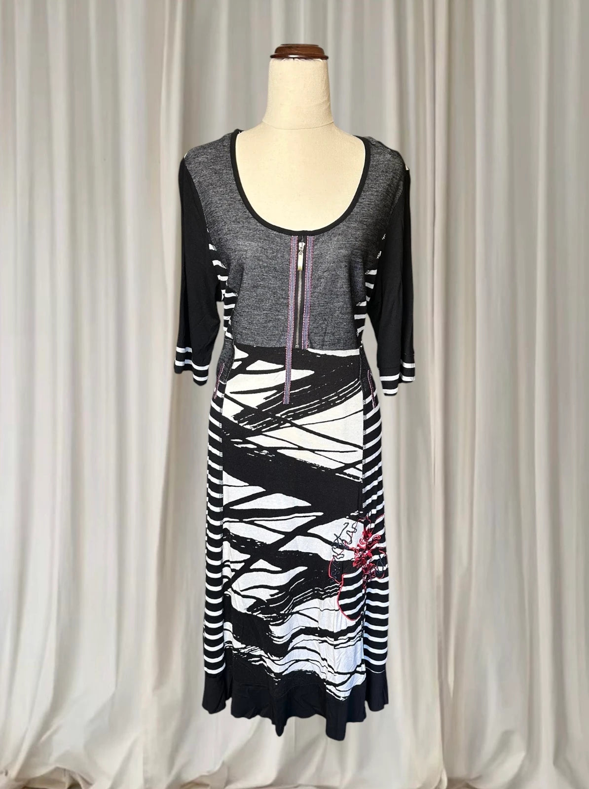 Threadz Grunge Vintage Abstract Print Midi Dress - Women's Black/White L - Image 2