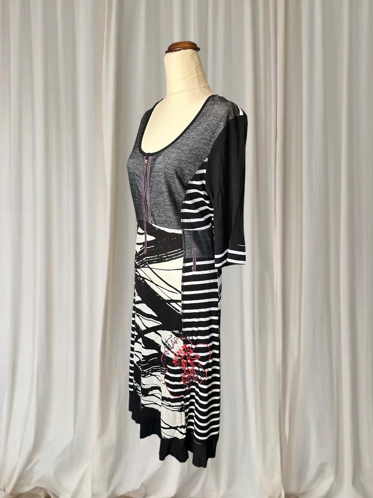 Threadz Grunge Vintage Abstract Print Midi Dress - Women's Black/White L - Image 3