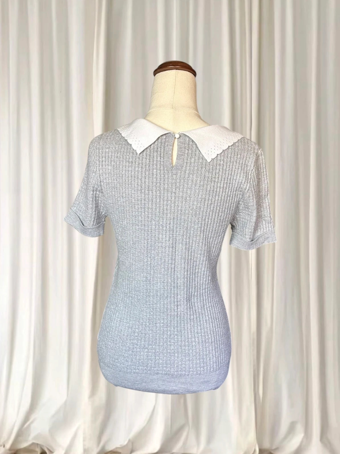 Review Grey Ribbed Knit Top - Short Sleeve With Peter Pan Collar AU10 - Image 5