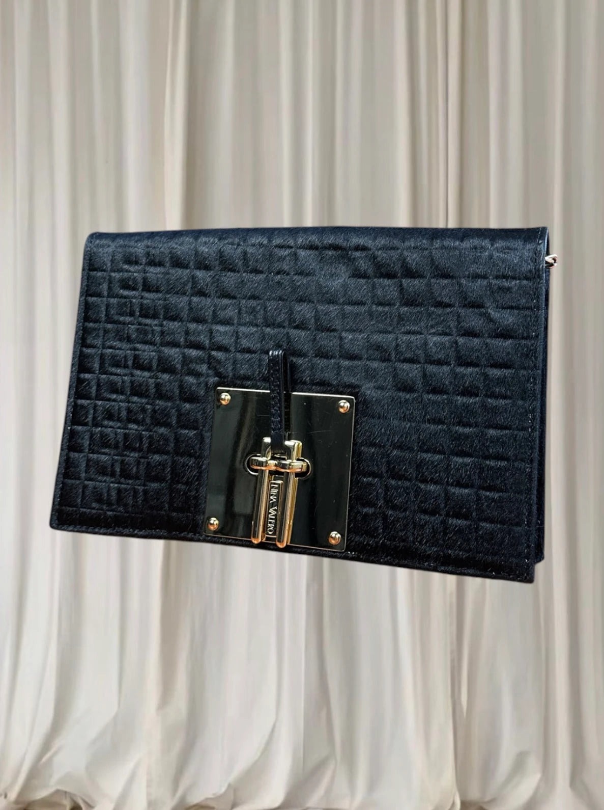 Nina Valero Quilted Hair-on-Hide Crossbody Bag - Gold-Tone Chain Detail - Image 3