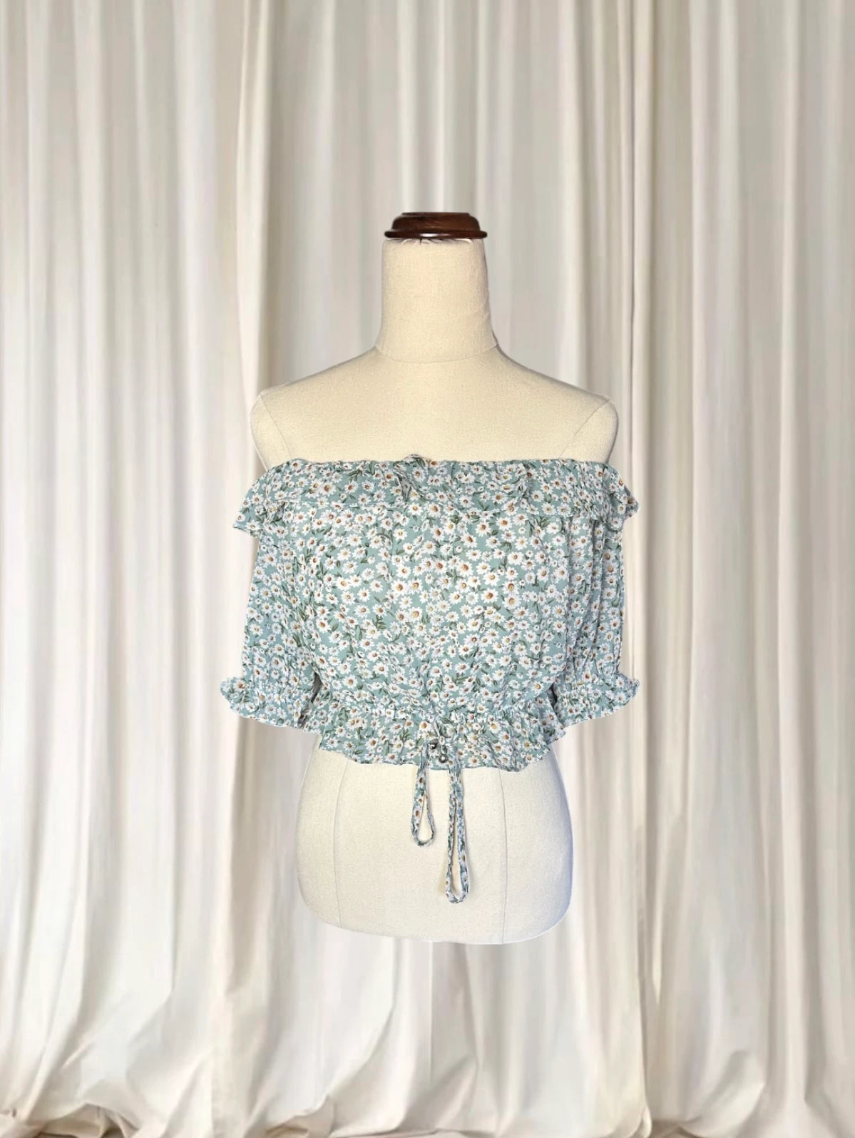 Boho Spring Floral Off-Shoulder Crop Top - Flattering Ruffled Summer Style AU8 - Image 1