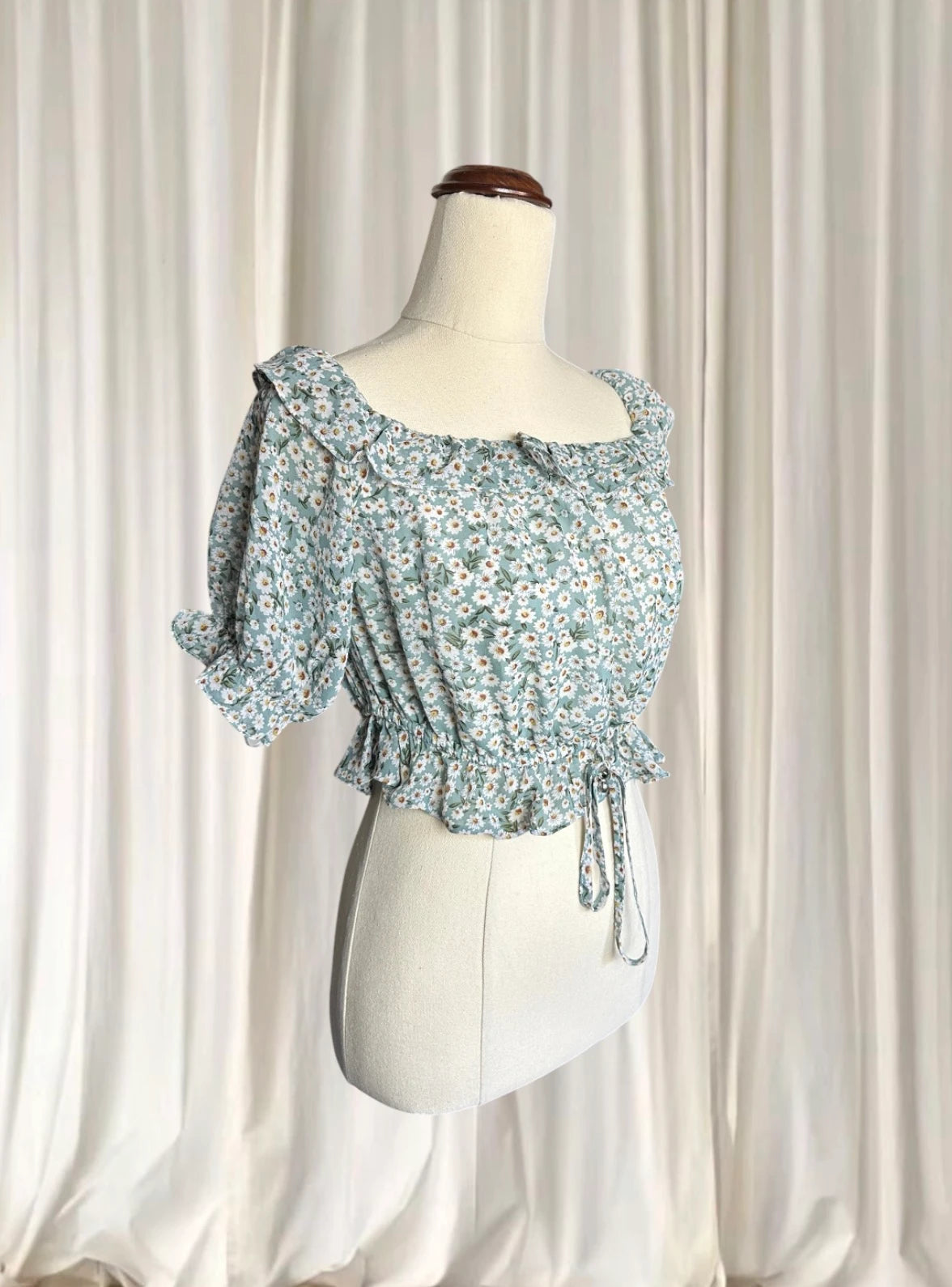 Boho Spring Floral Off-Shoulder Crop Top - Flattering Ruffled Summer Style AU8 - Image 4