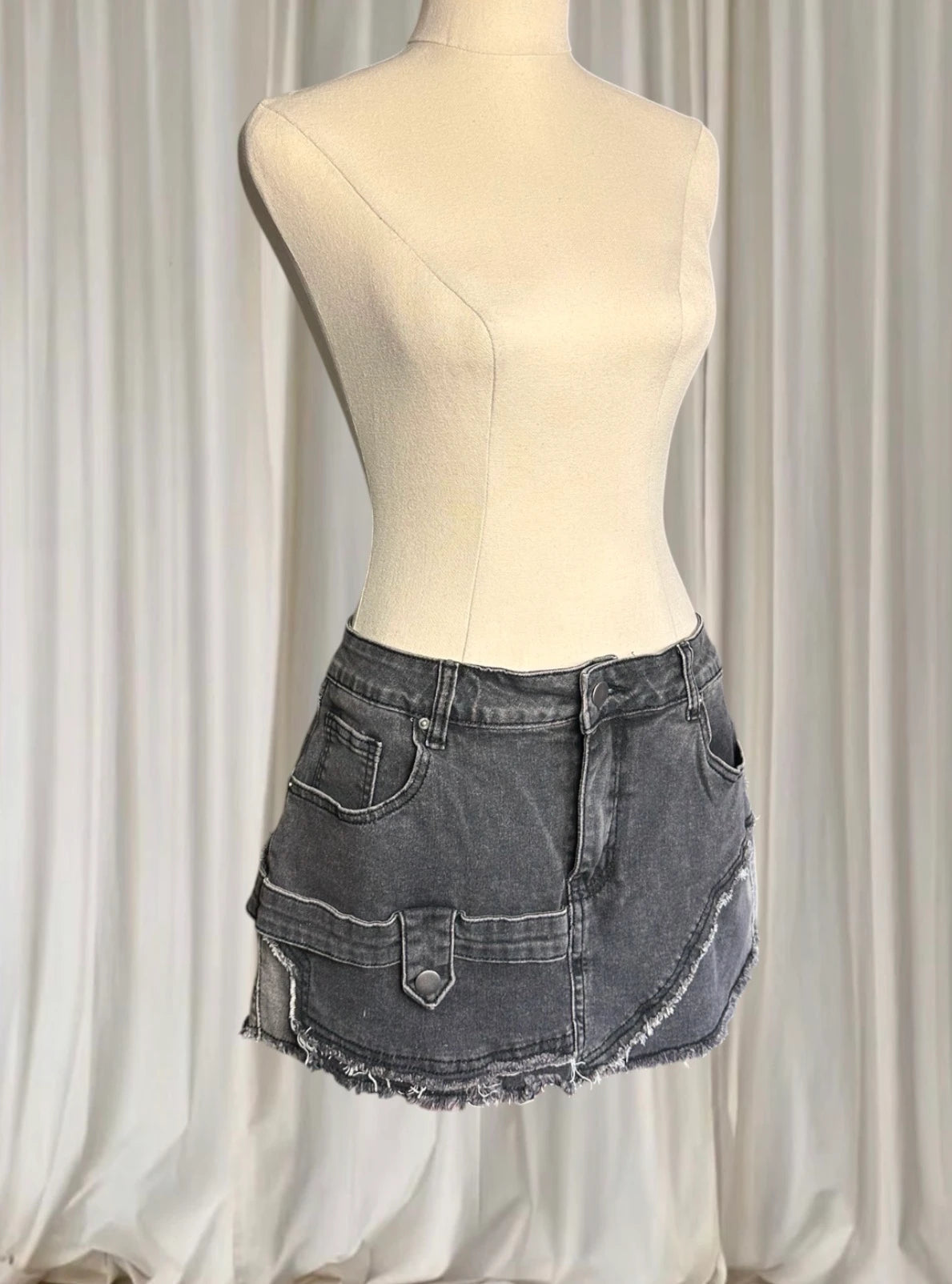 Grunge Black Denim Cargo Mini Skirt - Vintage Style BNWT L - Image 6
