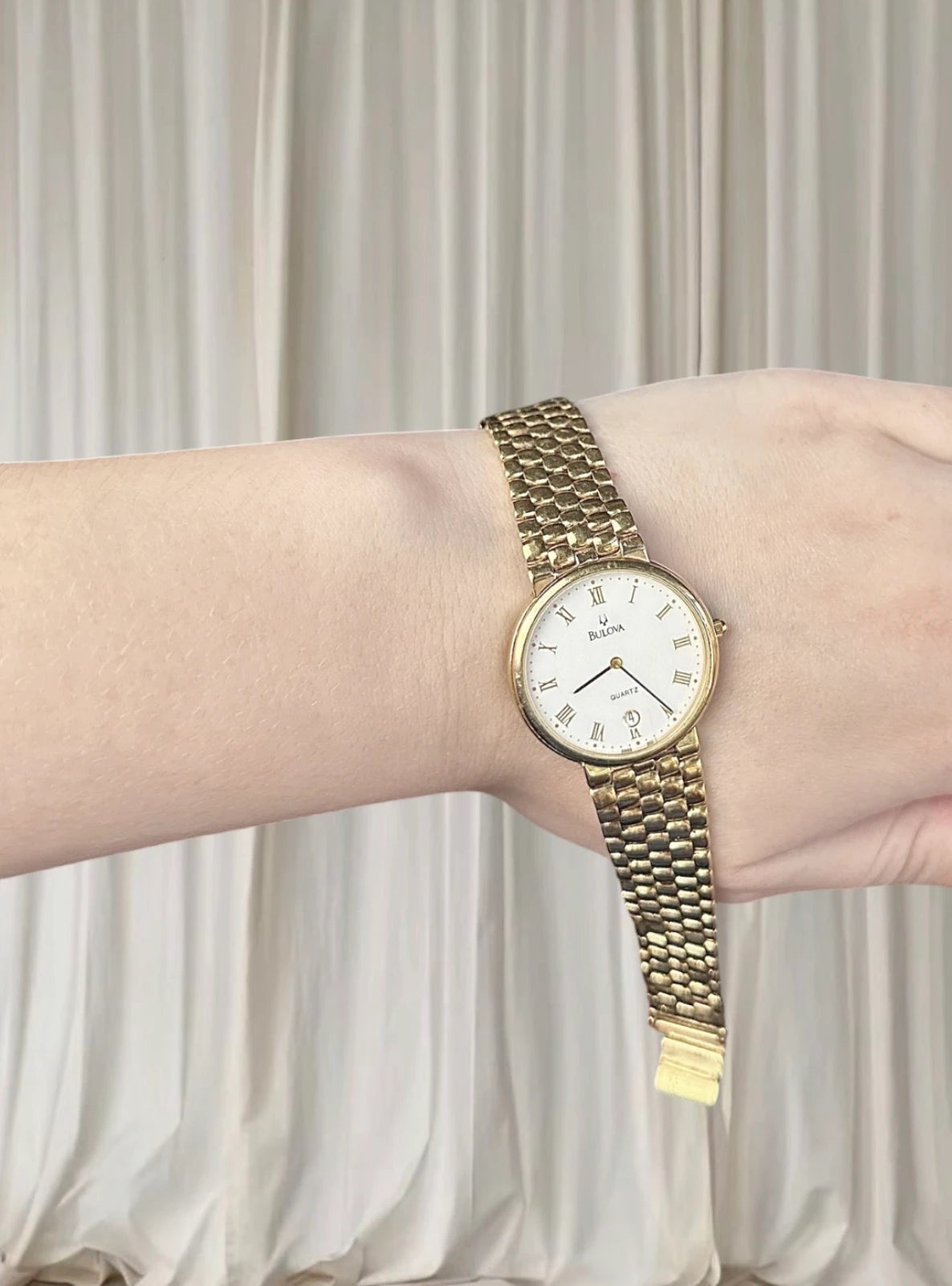 BULOVA 1552 Vintage Gold Plated Quartz 32MM Slim Dress Watch 20CM L - Image 1