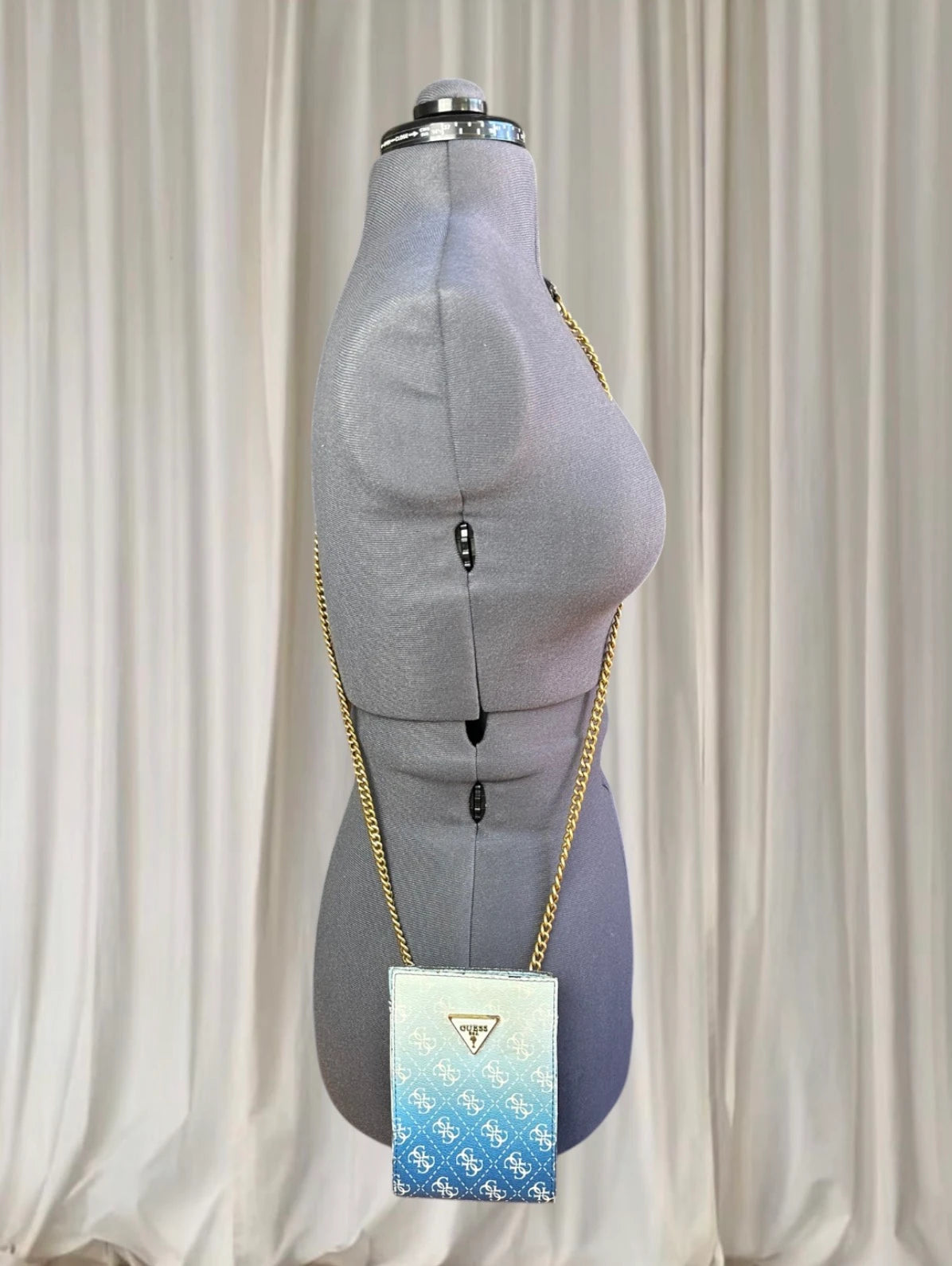 Guess Noelle Flap Chit Chat Crossbody Phone Bag Blue White Ombre Monogram - Image 2
