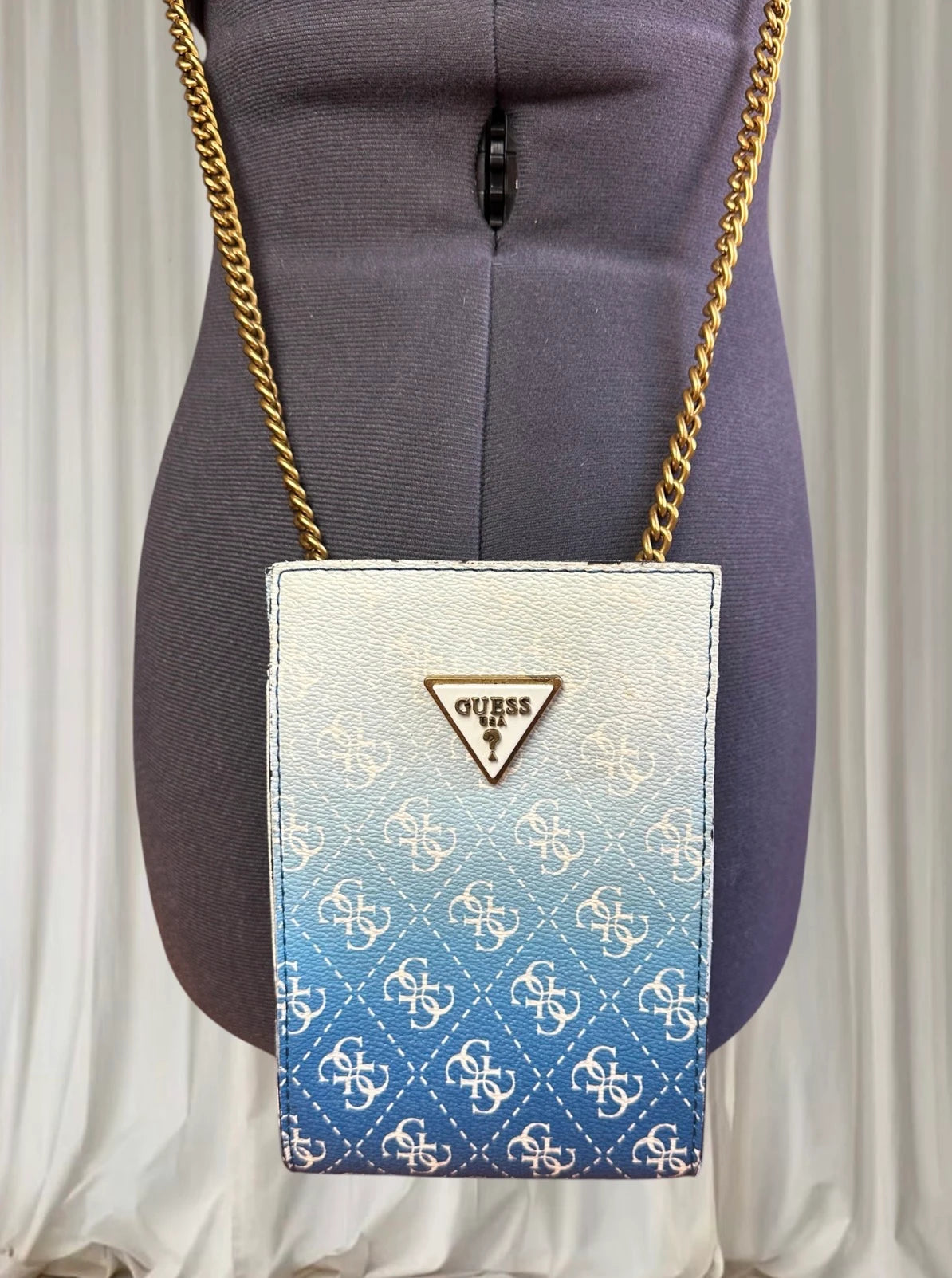 Guess Noelle Flap Chit Chat Crossbody Phone Bag Blue White Ombre Monogram - Image 3