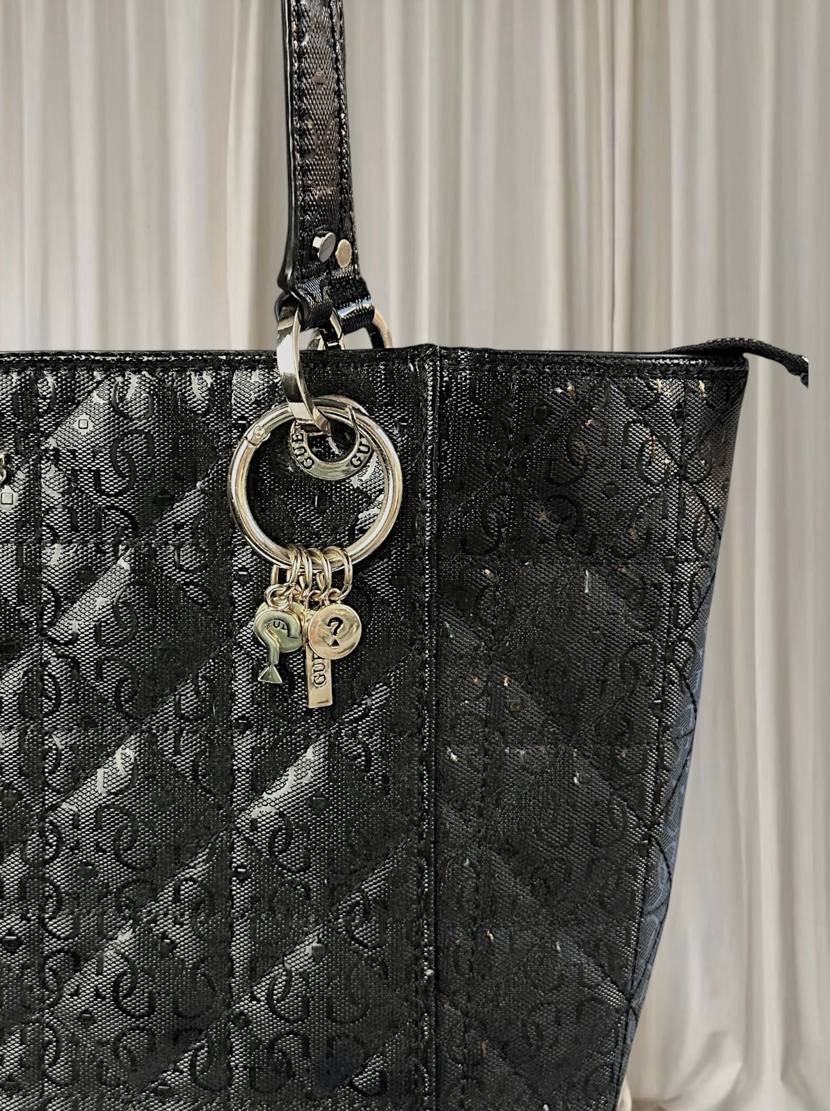 Guess Large Tote Handbag - Quilted Black Shoulder Bag - Image 6
