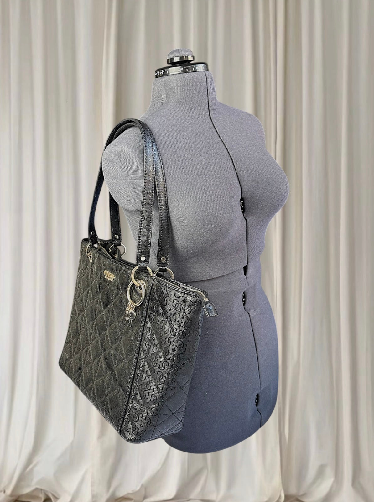 Guess Large Tote Handbag - Quilted Black Shoulder Bag - Image 3