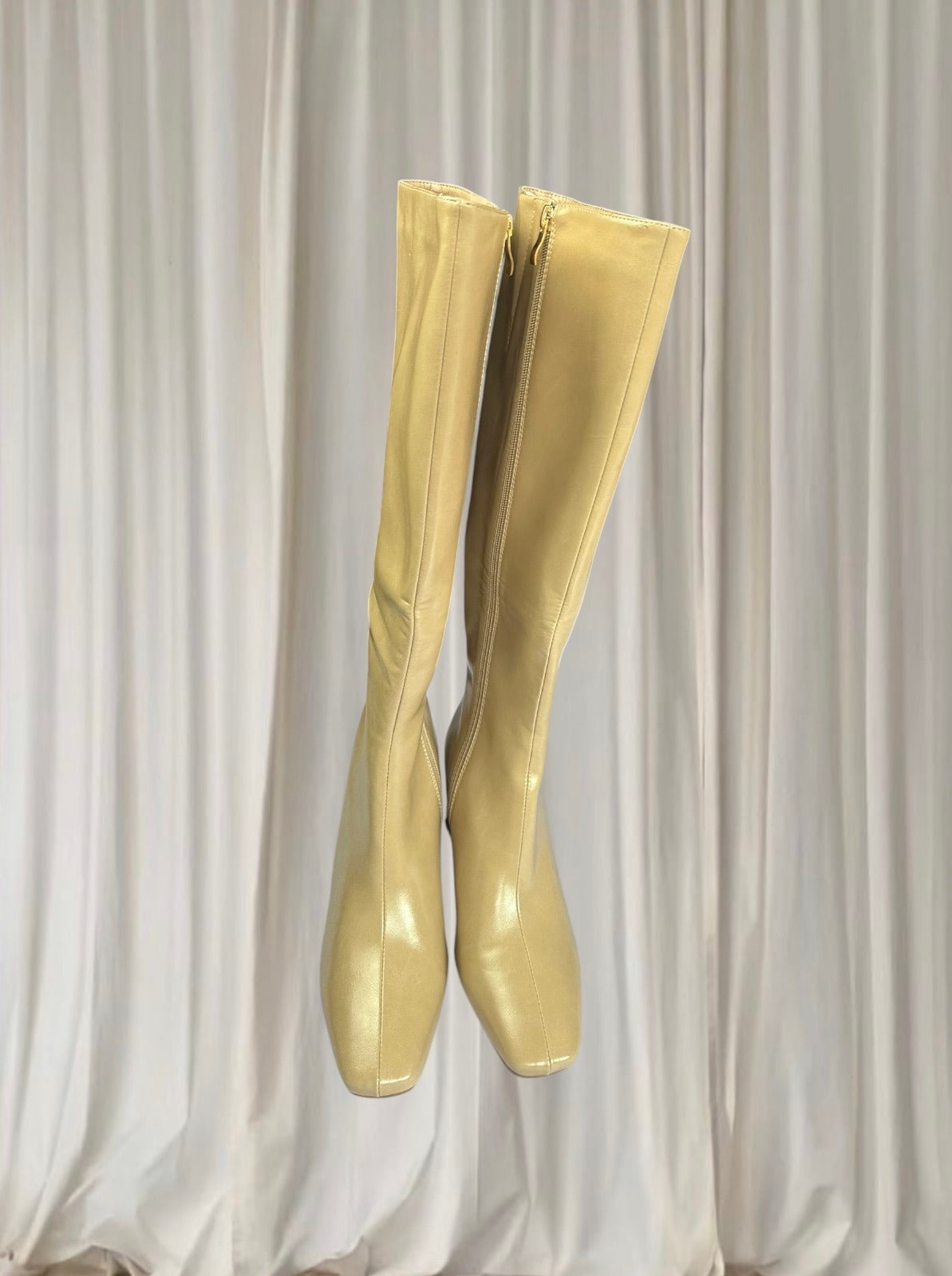 Billini Friska Beige Patent Knee-High Boots - Sesame Shimmer BNIB 7AU - Image 5