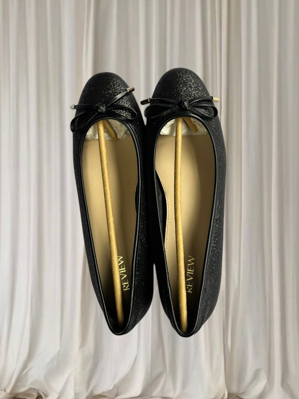 Review Ballet Flats - Zabelle Elegant Black Glitter with Bow Detail - Image 4