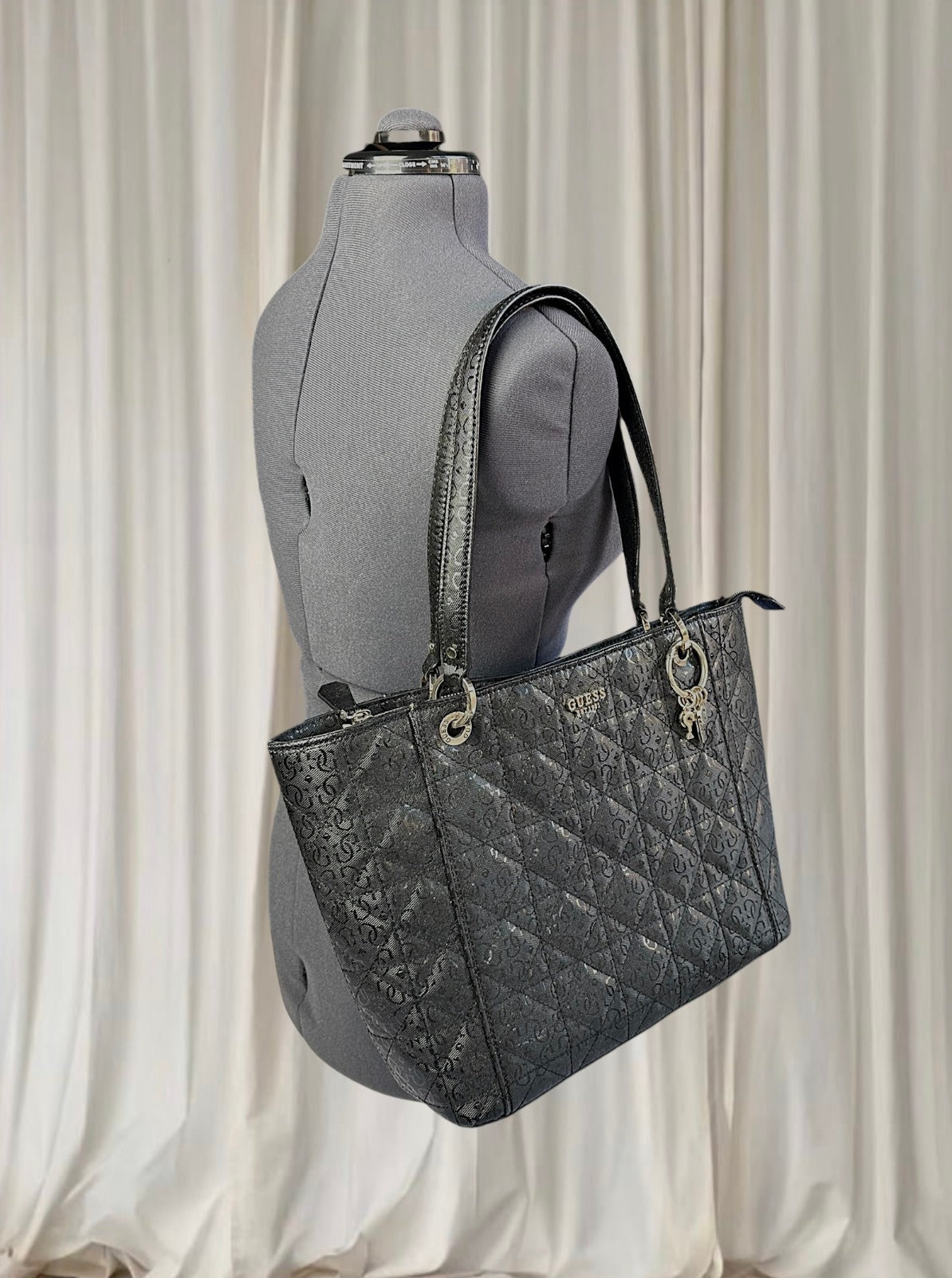 Guess Large Tote Handbag - Quilted Black Shoulder Bag - Image 4