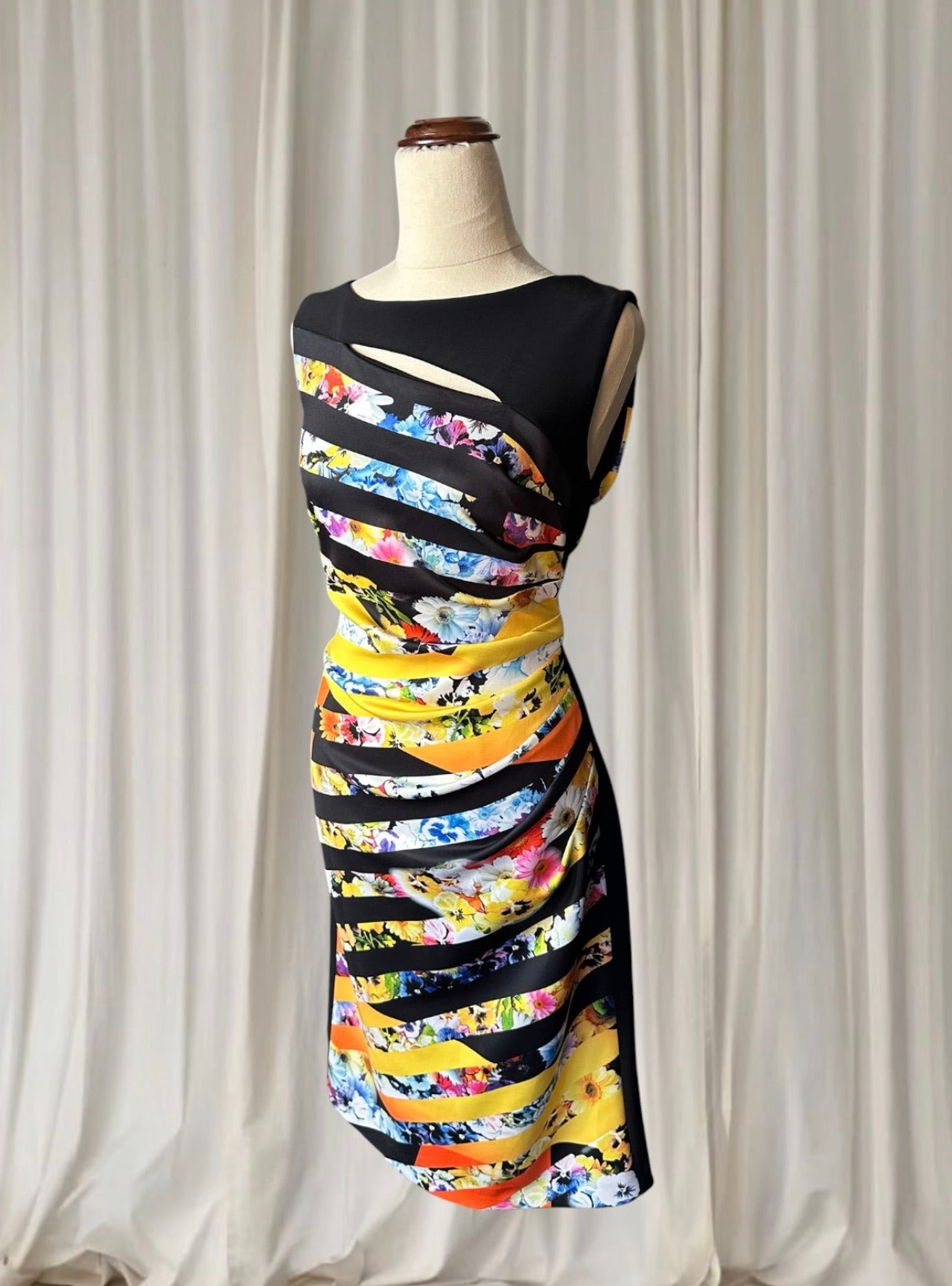 Joseph Ribkoff Women's Floral Cut-Out Cocktail Midi Dress Size 10 - Image 5