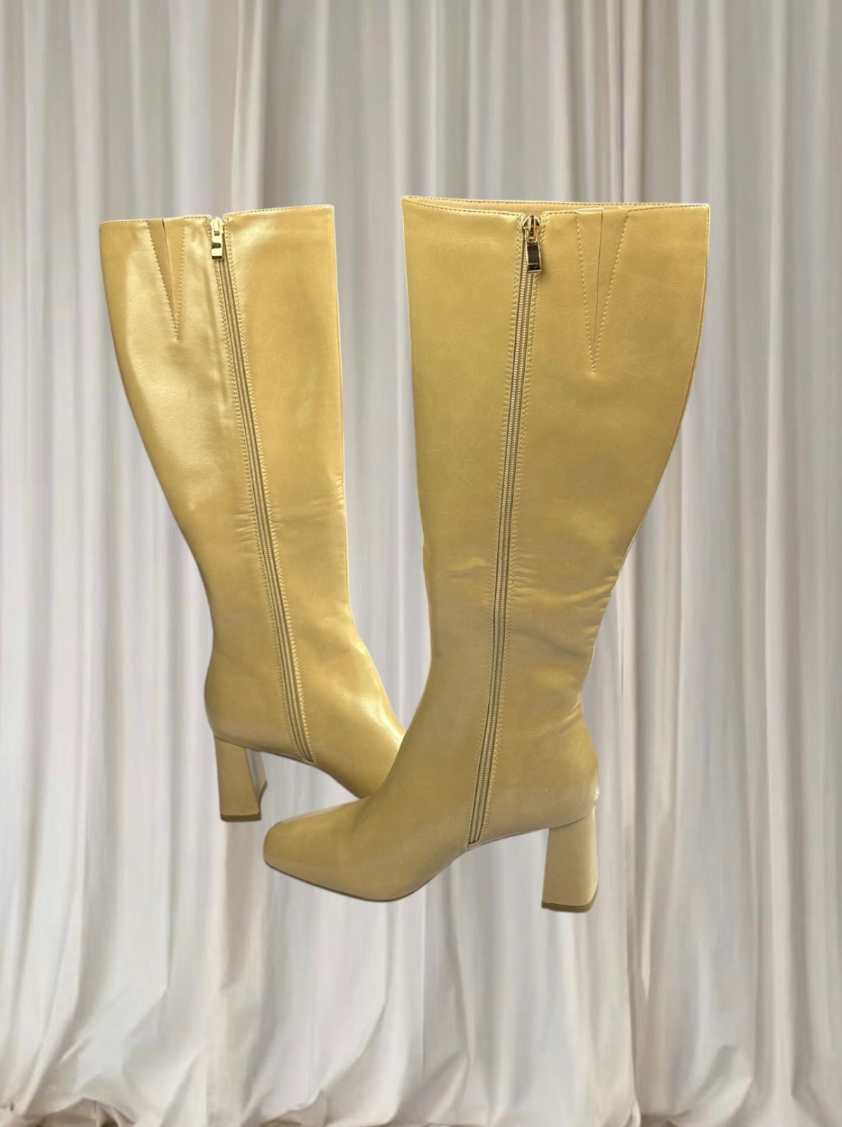 Billini Friska Beige Patent Knee-High Boots - Sesame Shimmer BNIB 7AU - Image 3