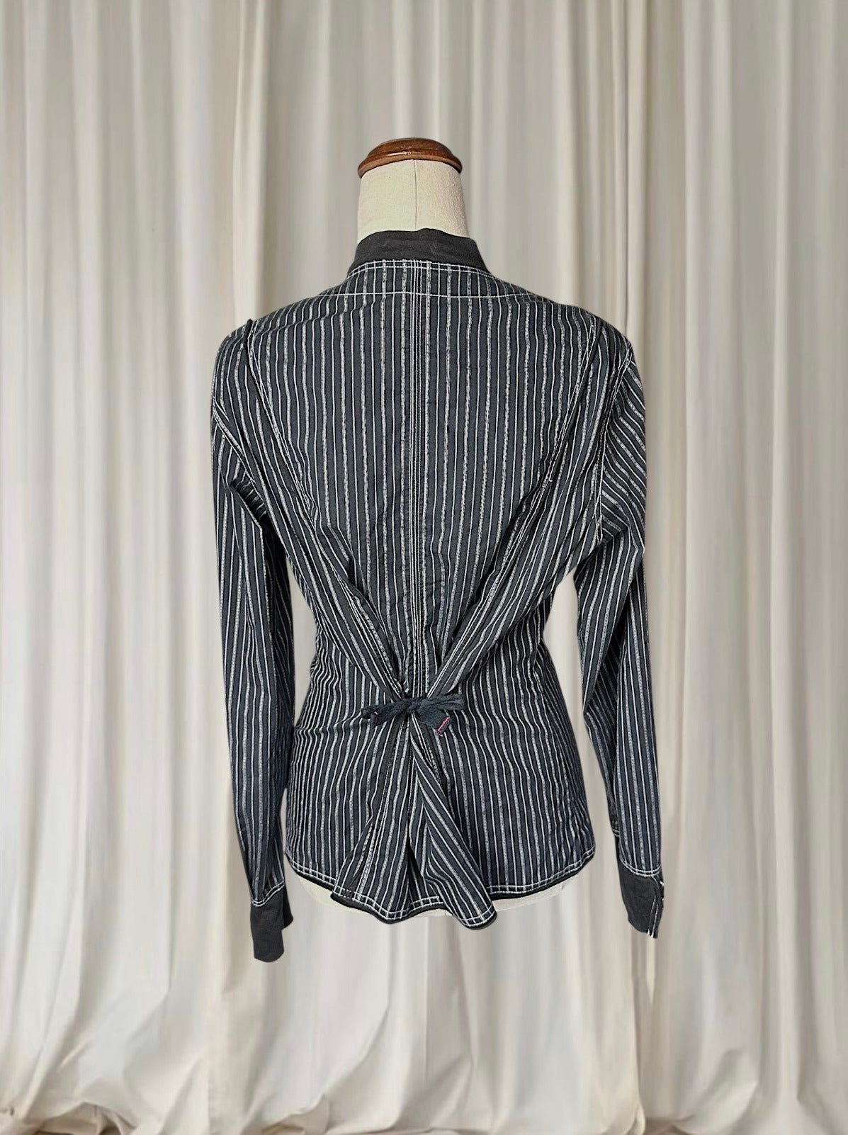 Verge Punk Grunge PinStriped Blouse - Hook and Eye Front Detail M - Image 5