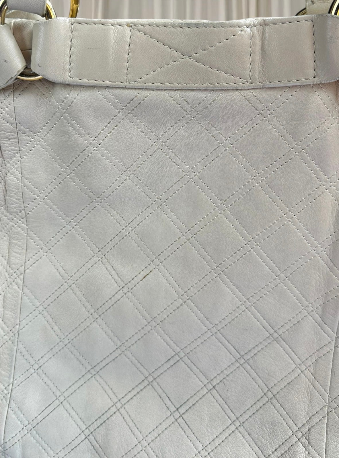 Witchery Quilted Leather Tote Bag - Elegant Beige Everyday Carry Bag - Image 6