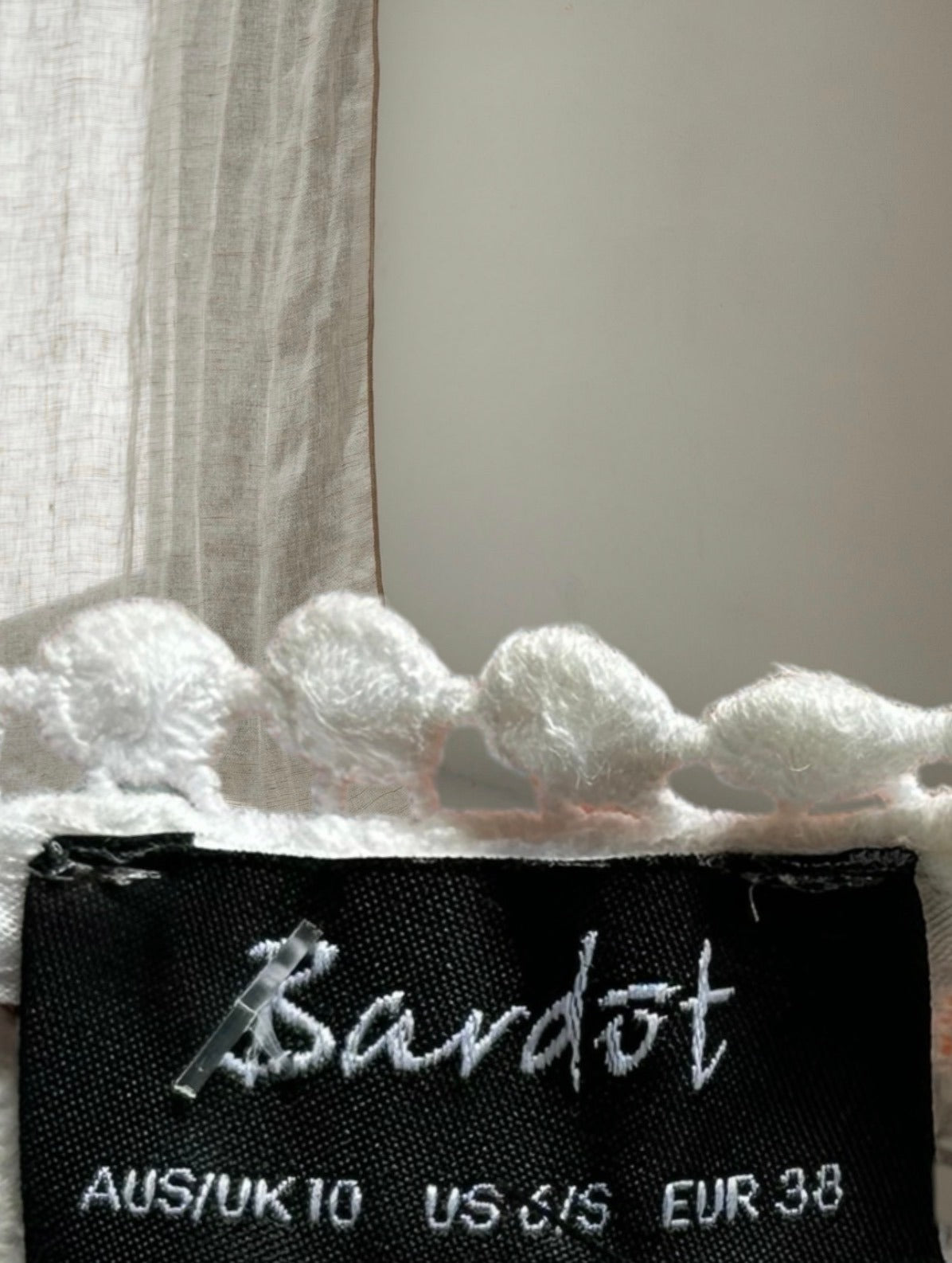 Bardot White Crochet Lace Long Sleeve Blouse - Textured Layering Piece AU10 - Image 7