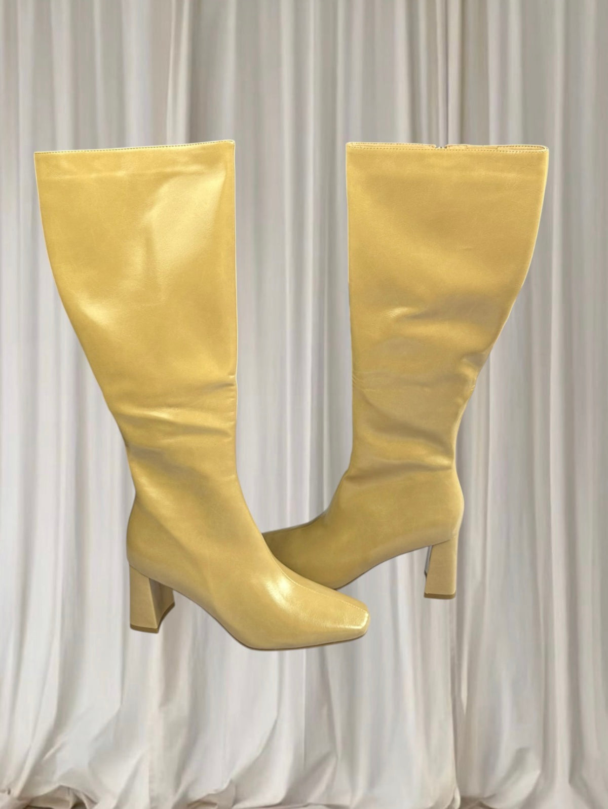 Billini Friska Beige Patent Knee-High Boots - Sesame Shimmer BNIB 7AU - Image 2