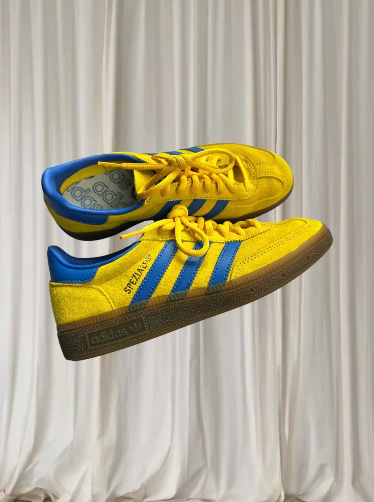 Adidas Originals Handball Spezial Sneakers - Vibrant Yellow Suede - Image 2