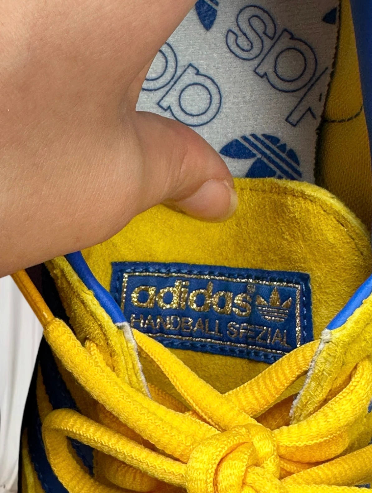 Adidas Originals Handball Spezial Sneakers - Vibrant Yellow Suede - Image 8