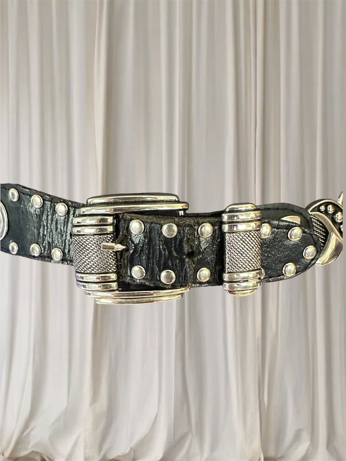 Women's Vintage Silver and Black Belt