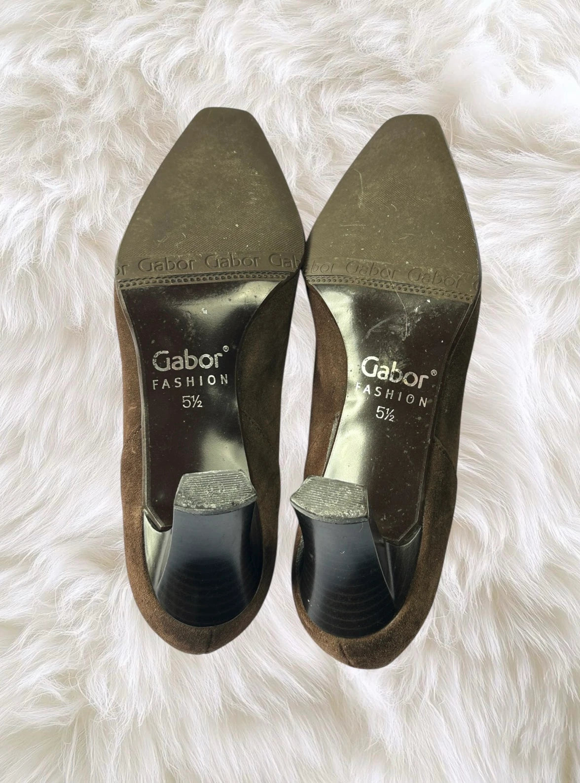 Vintage Gabor Fashion Brown Suede Court Heels - Image 6
