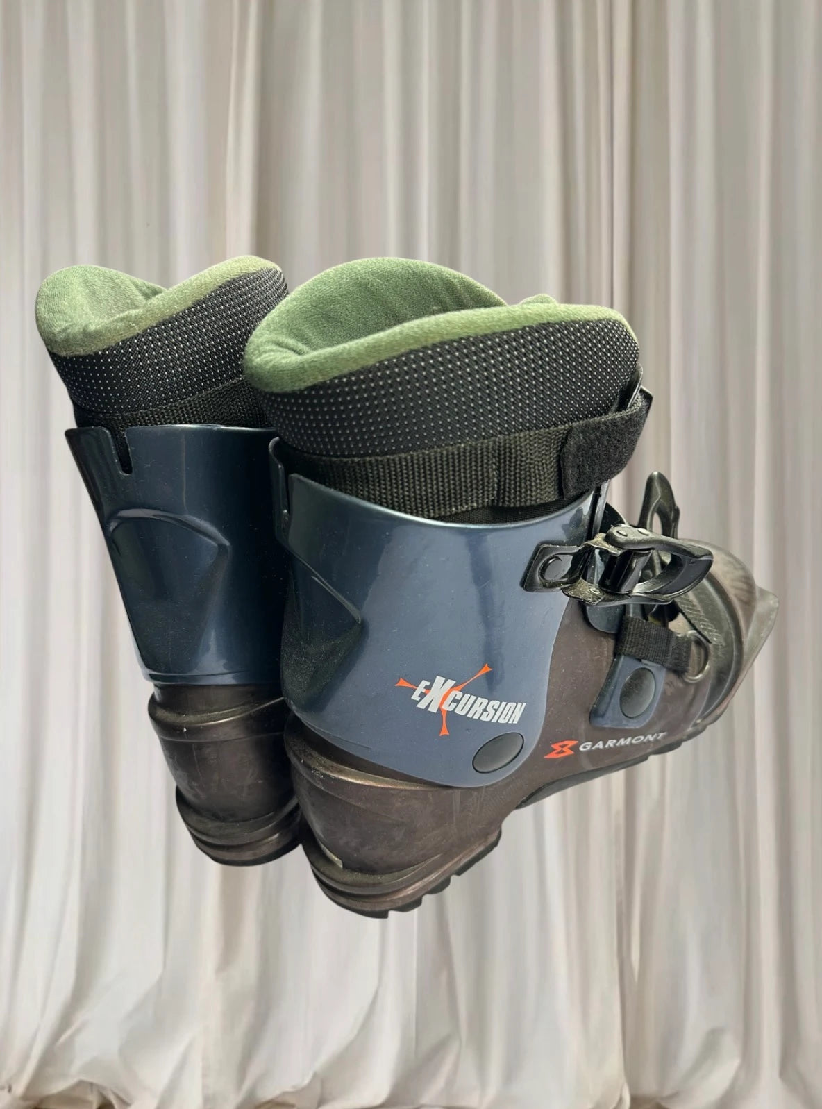 Garmont Excursion Telemark Ski Boots - Durable Backcountry Performance - Image 4