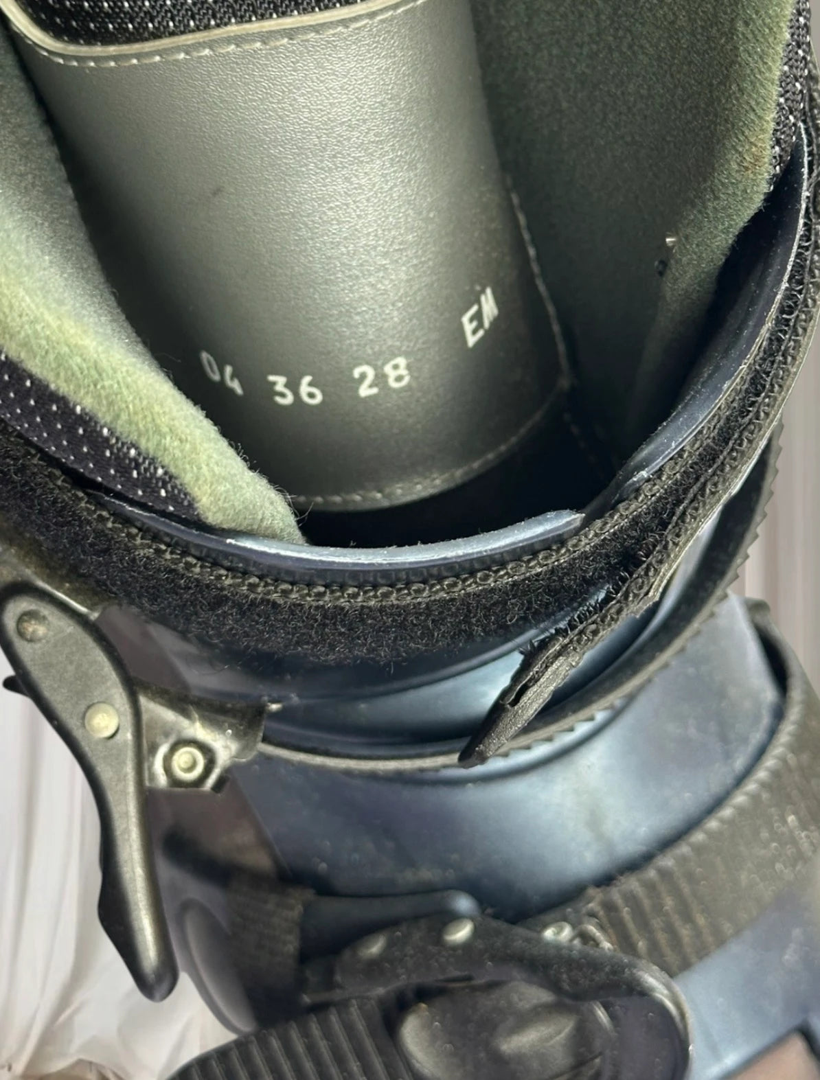 Garmont Excursion Telemark Ski Boots - Durable Backcountry Performance - Image 8