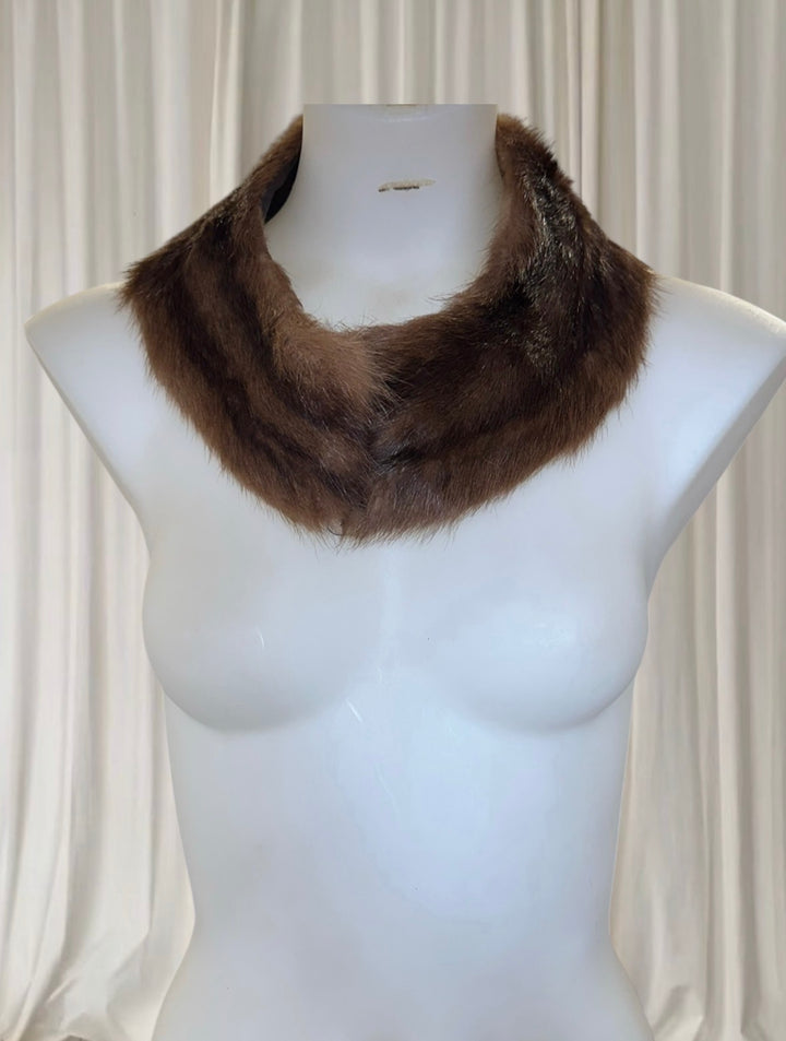 Genuine Fur Collar - Dark Brown. Luxurious &amp; Timeless Women's Outerwear Accessory