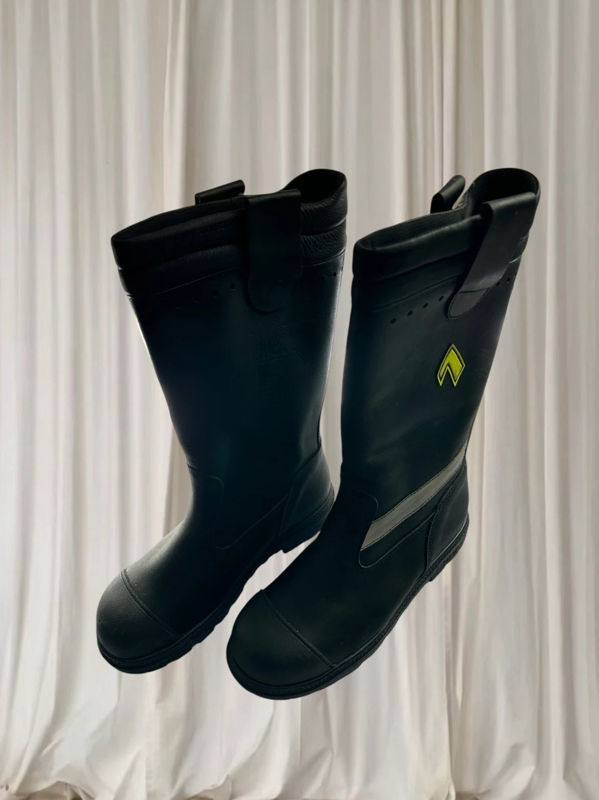 Atlas Steel Toe Work Boots - Waterproof Gore-Tex Tall Safety Footwear - Image 3