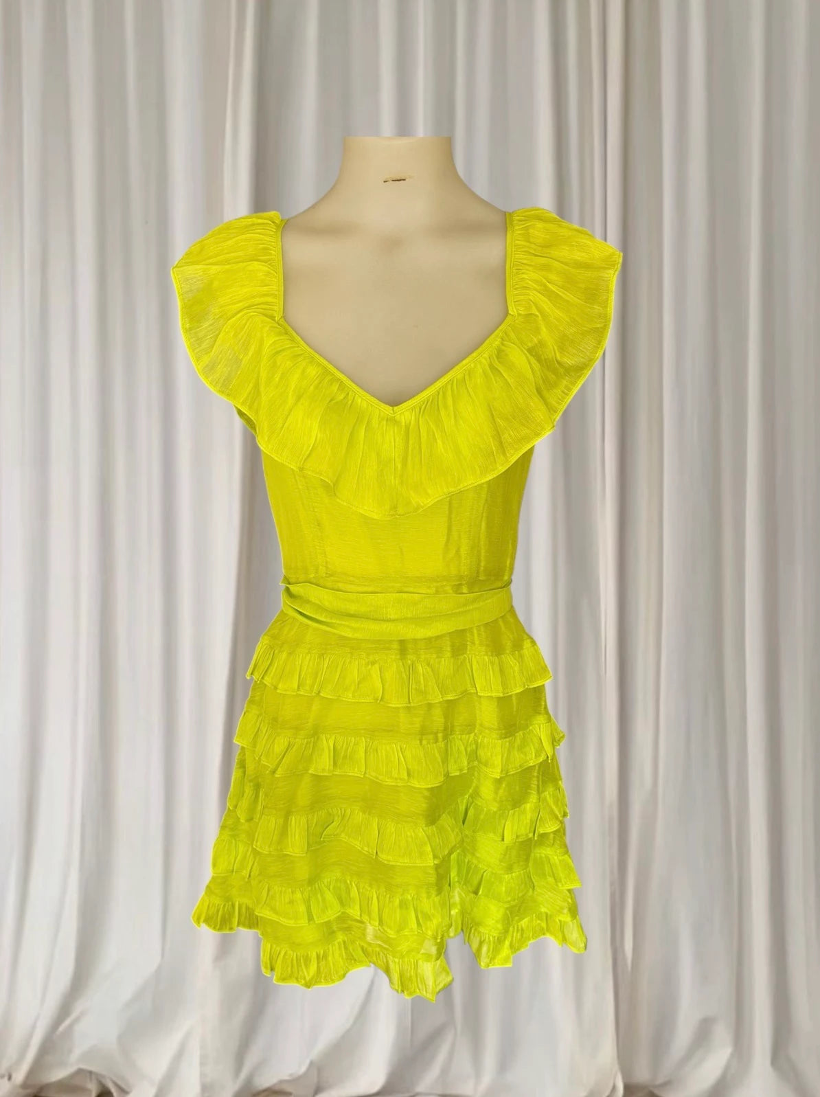 La Maison Talulah Petula Mini Dress - Vibrant Citrus V-Neck - Image 1
