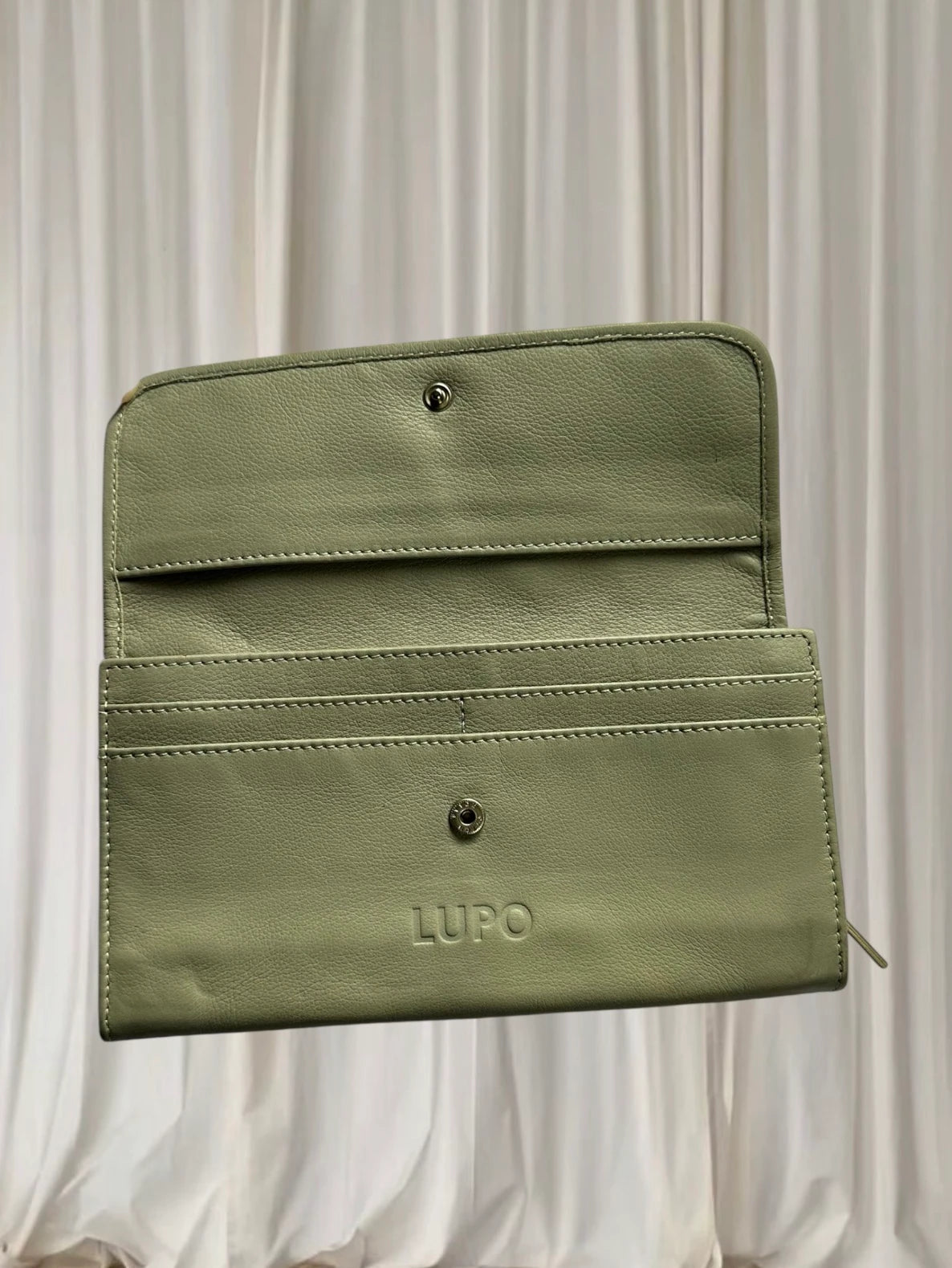 Lupo Leather Wallet - Elegant Beige Designer Card Organizer - Image 1